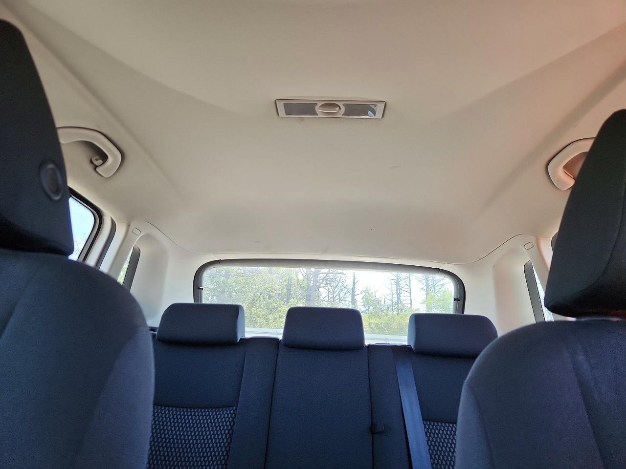 2011 Volkswagen Tiguan White vin: WVGBV7AX2BW524096