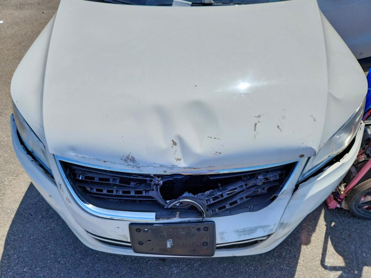 2011 Volkswagen Tiguan White vin: WVGBV7AX2BW524096