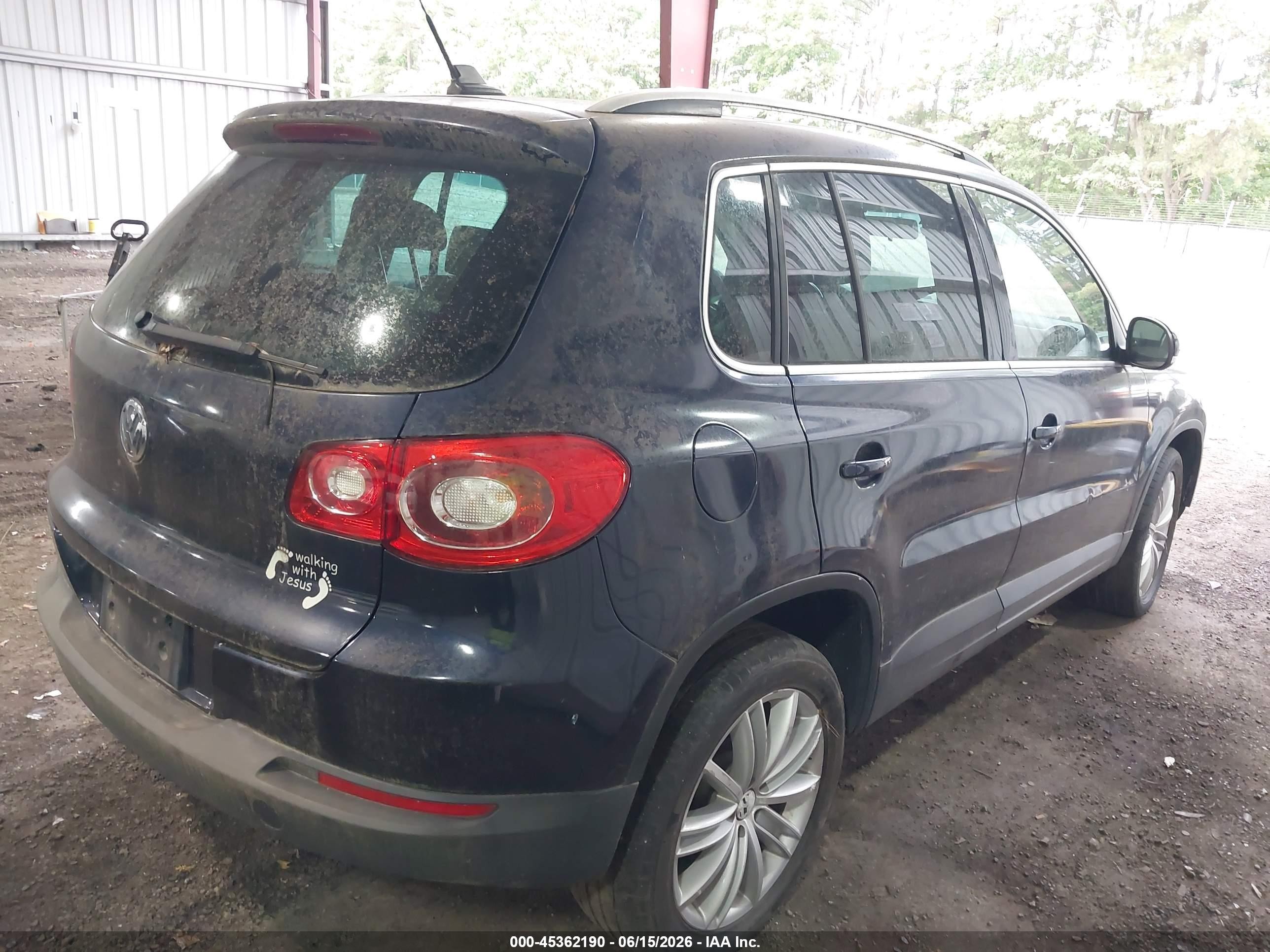 2011 Volkswagen Tiguan Se Dark Blue vin: WVGBV7AX2BW534241