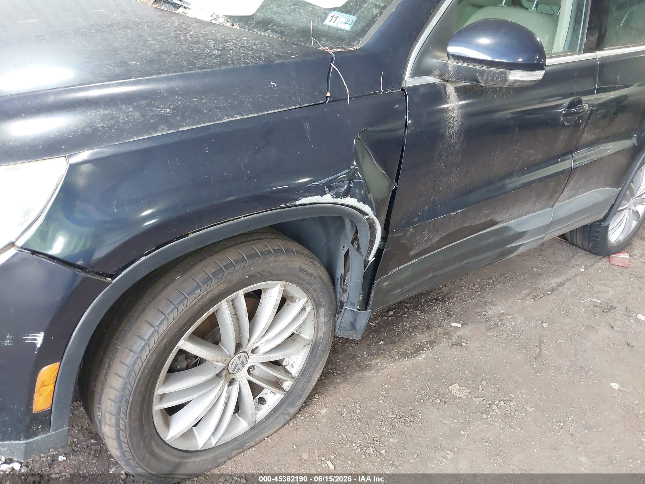 2011 Volkswagen Tiguan Se Dark Blue vin: WVGBV7AX2BW534241