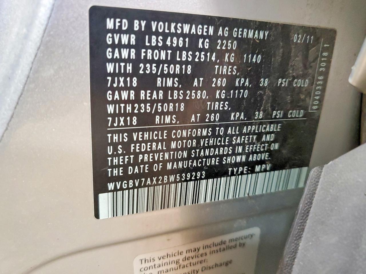 2011 Volkswagen Tiguan S Silver vin: WVGBV7AX2BW539293