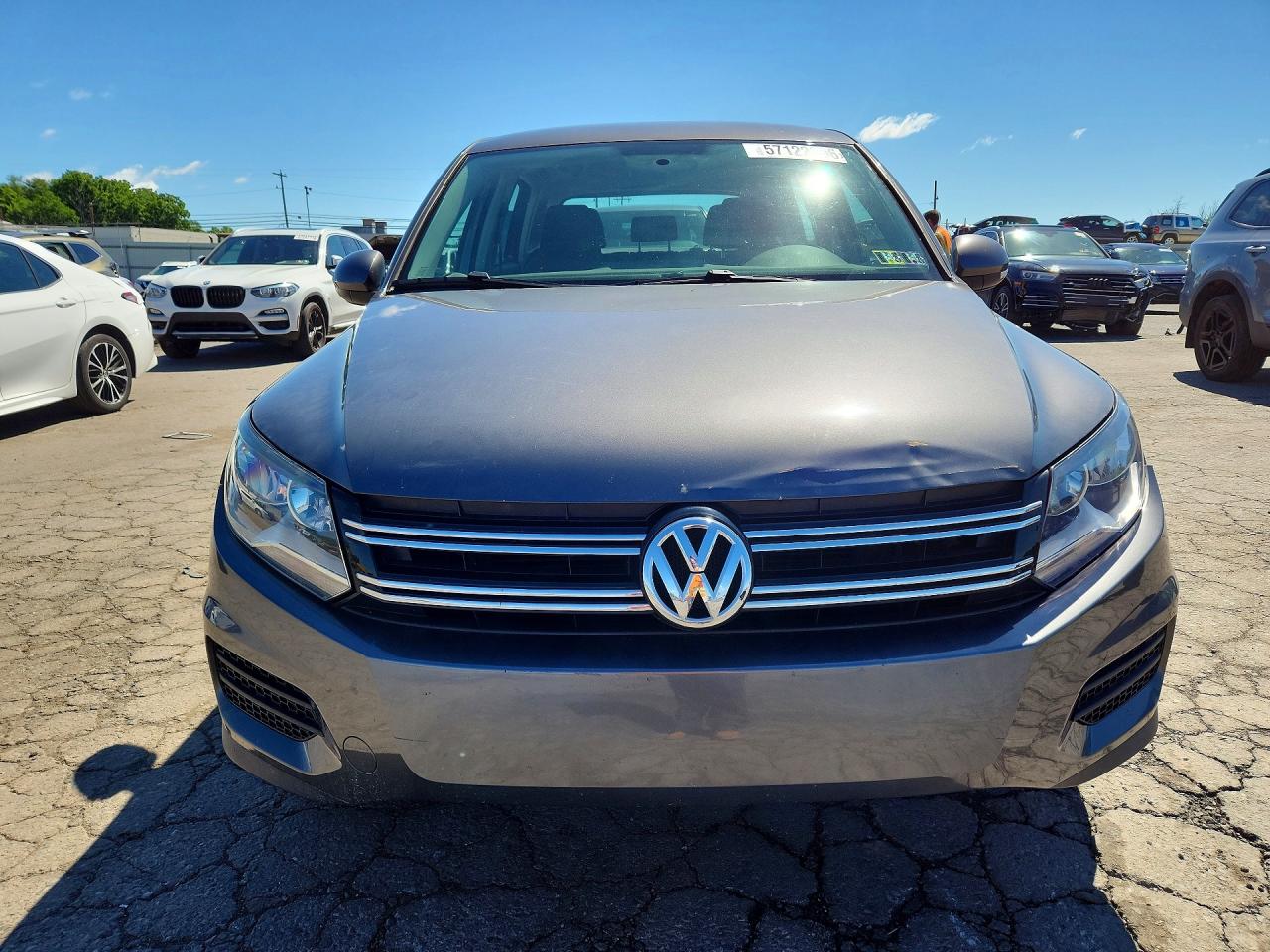 2012 Volkswagen Tiguan S Gray vin: WVGBV7AX2CW005034