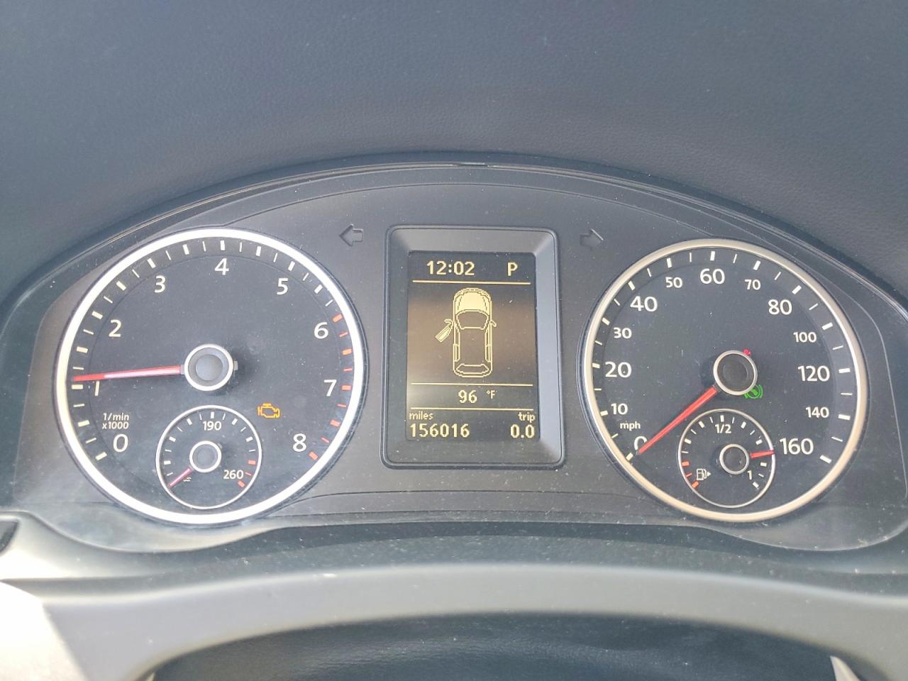 2012 Volkswagen Tiguan S Red vin: WVGBV7AX2CW102668
