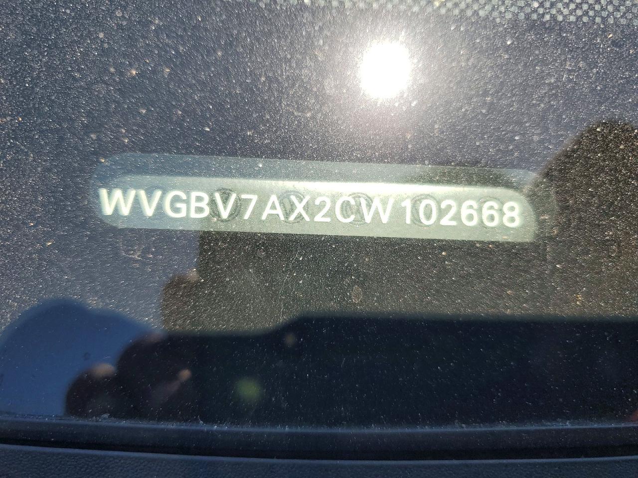 2012 Volkswagen Tiguan S Red vin: WVGBV7AX2CW102668