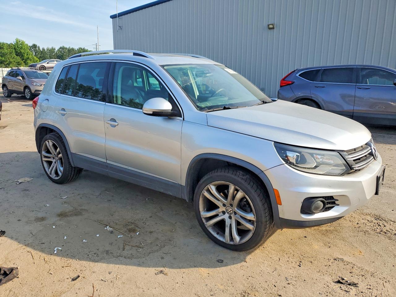 2012 Volkswagen Tiguan S Silver vin: WVGBV7AX2CW591766