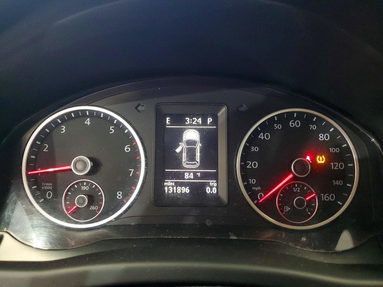 2012 Volkswagen Tiguan S White vin: WVGBV7AX2CW607397