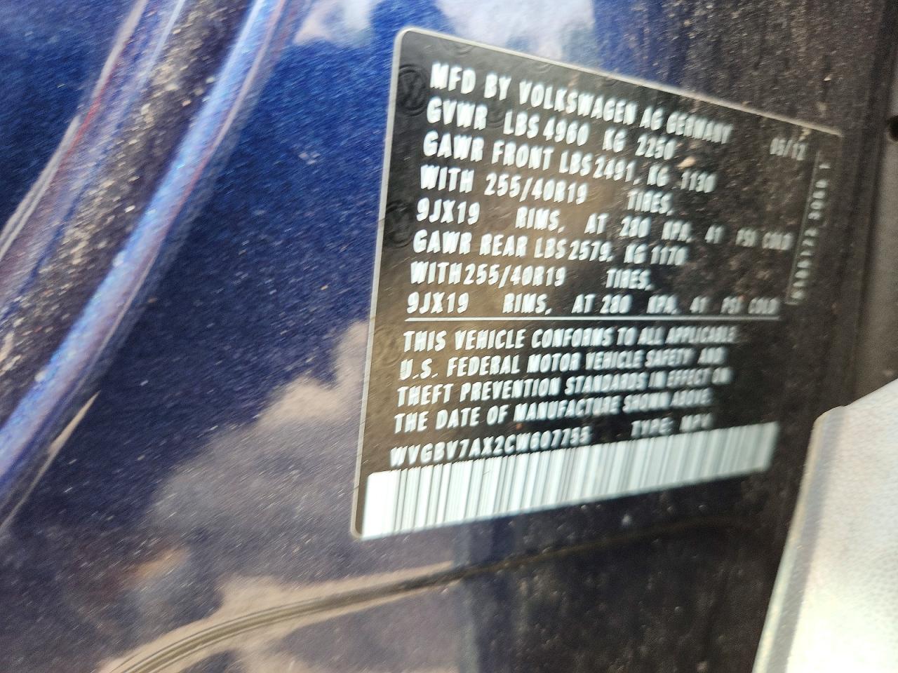 2012 Volkswagen Tiguan S Blue vin: WVGBV7AX2CW607755