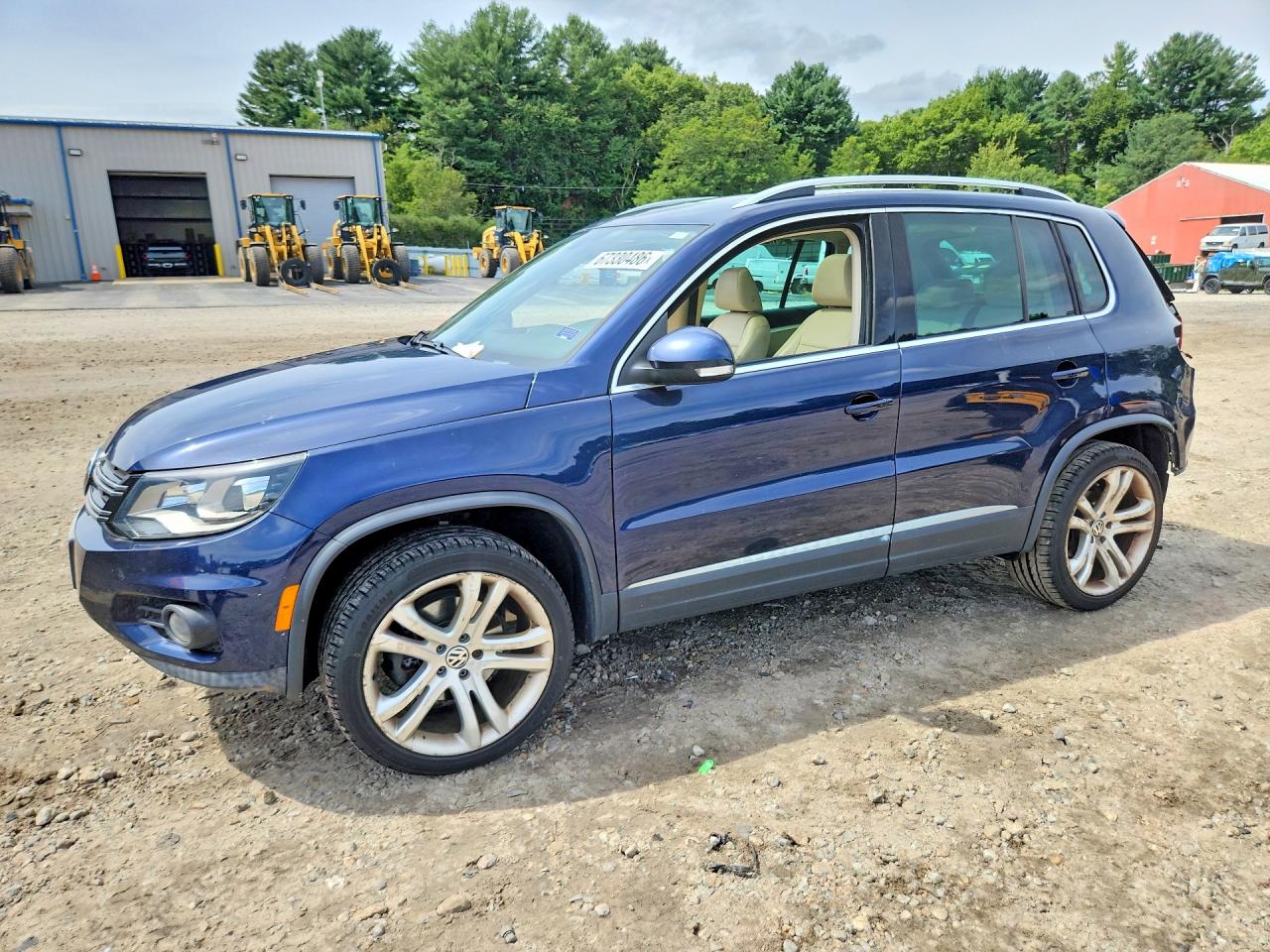 2012 Volkswagen Tiguan S Blue vin: WVGBV7AX2CW607755