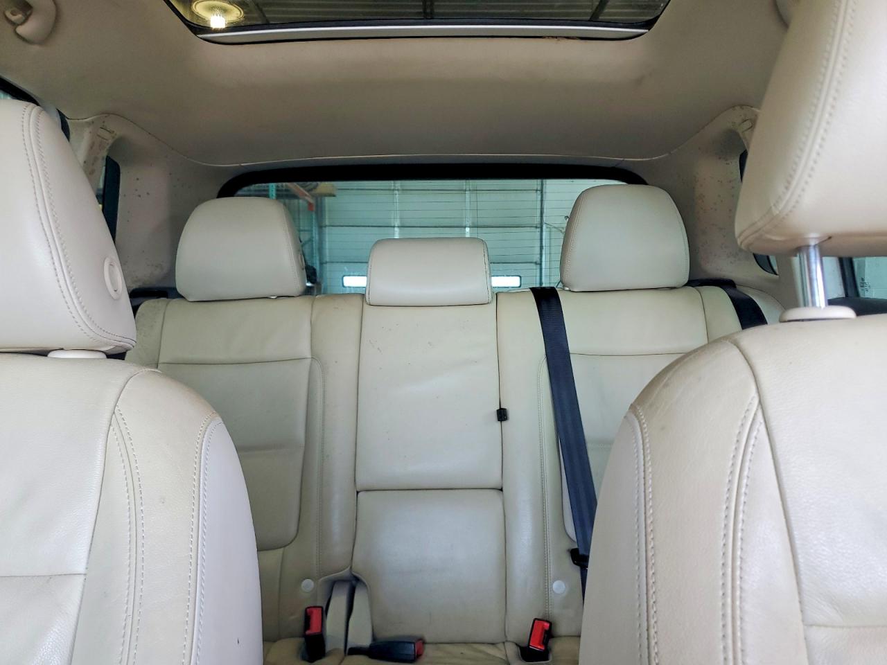 2013 Volkswagen Tiguan S Белый vin: WVGBV7AX2DW501582