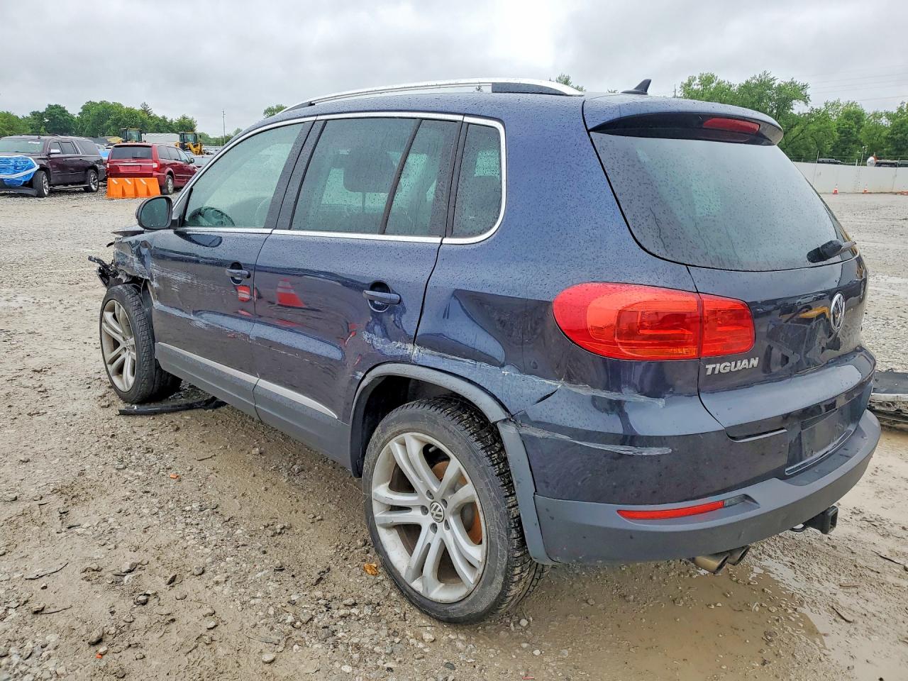 2013 Volkswagen Tiguan S Blue vin: WVGBV7AX2DW541192