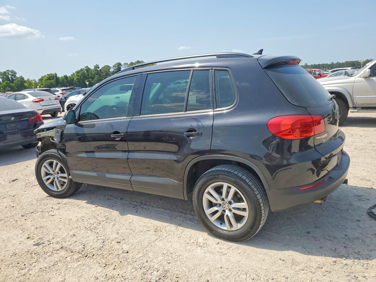 2015 Volkswagen Tiguan S Black vin: WVGBV7AX2FW553488