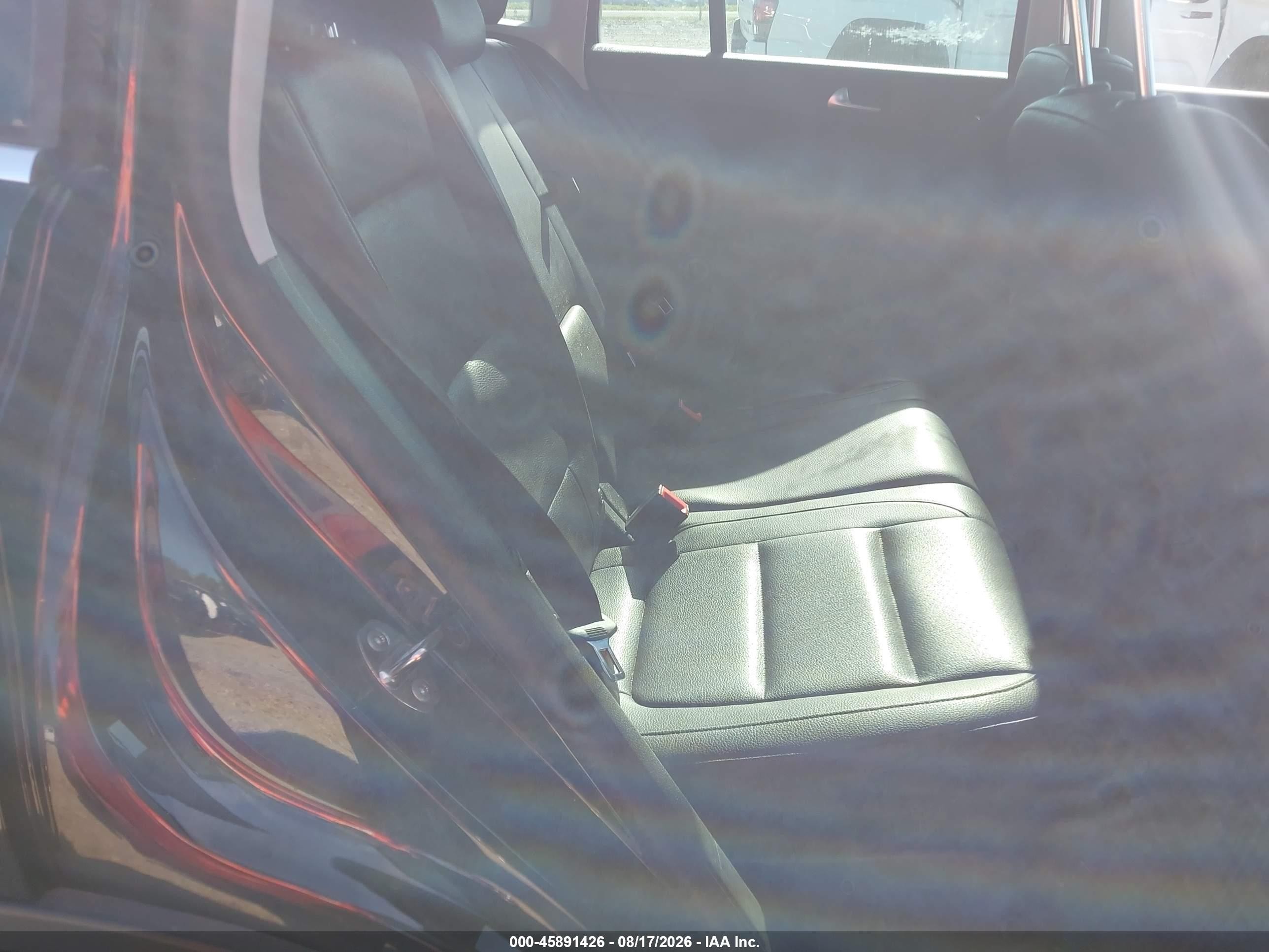 2015 Volkswagen Tiguan Se Черный vin: WVGBV7AX2FW554897