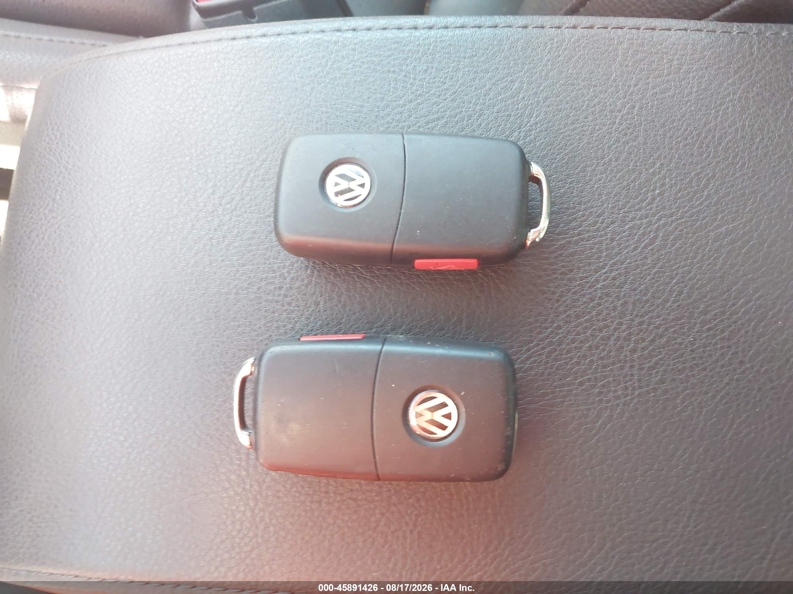 2015 Volkswagen Tiguan Se Черный vin: WVGBV7AX2FW554897