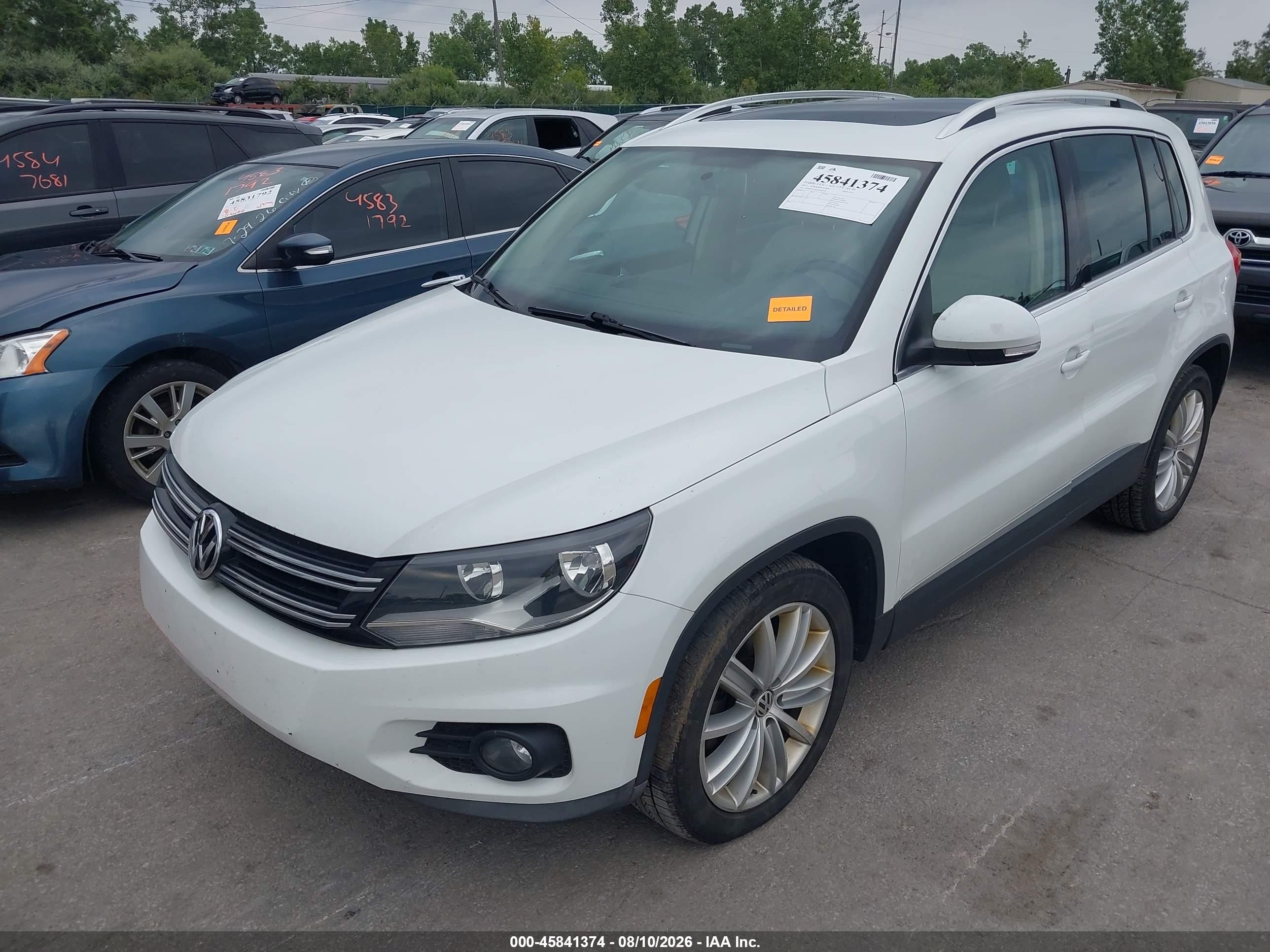 2015 Volkswagen Tiguan Se Белый vin: WVGBV7AX2FW588337
