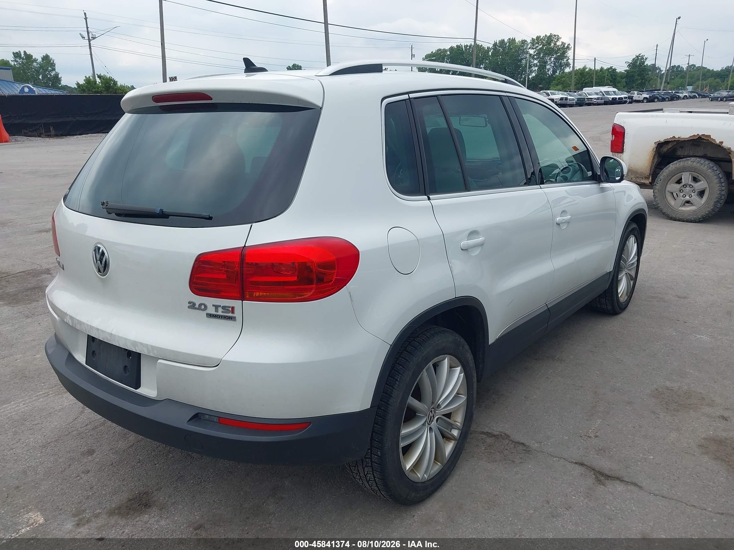 2015 Volkswagen Tiguan Se Белый vin: WVGBV7AX2FW588337