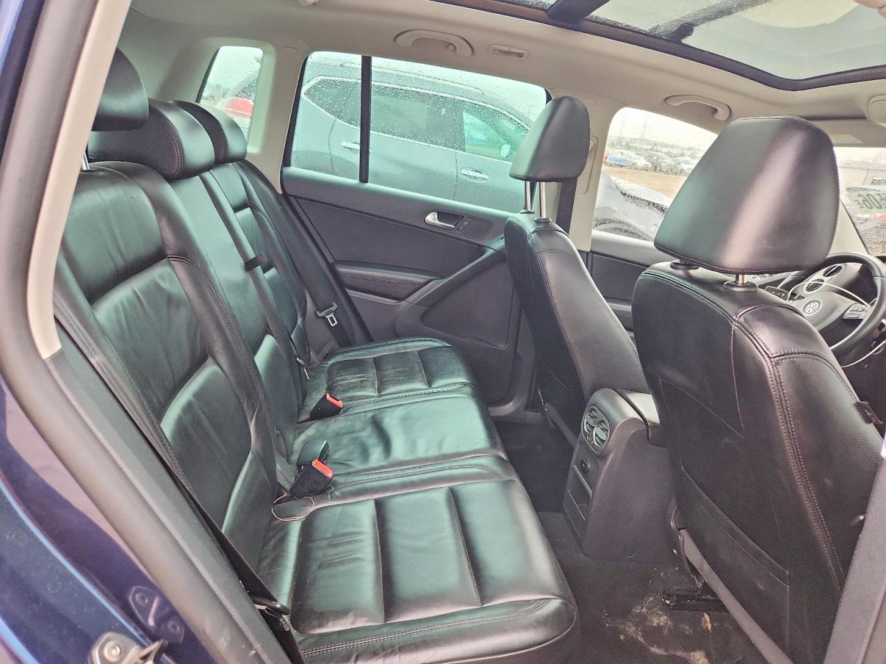 2011 Volkswagen Tiguan S Black vin: WVGBV7AX3BW534426