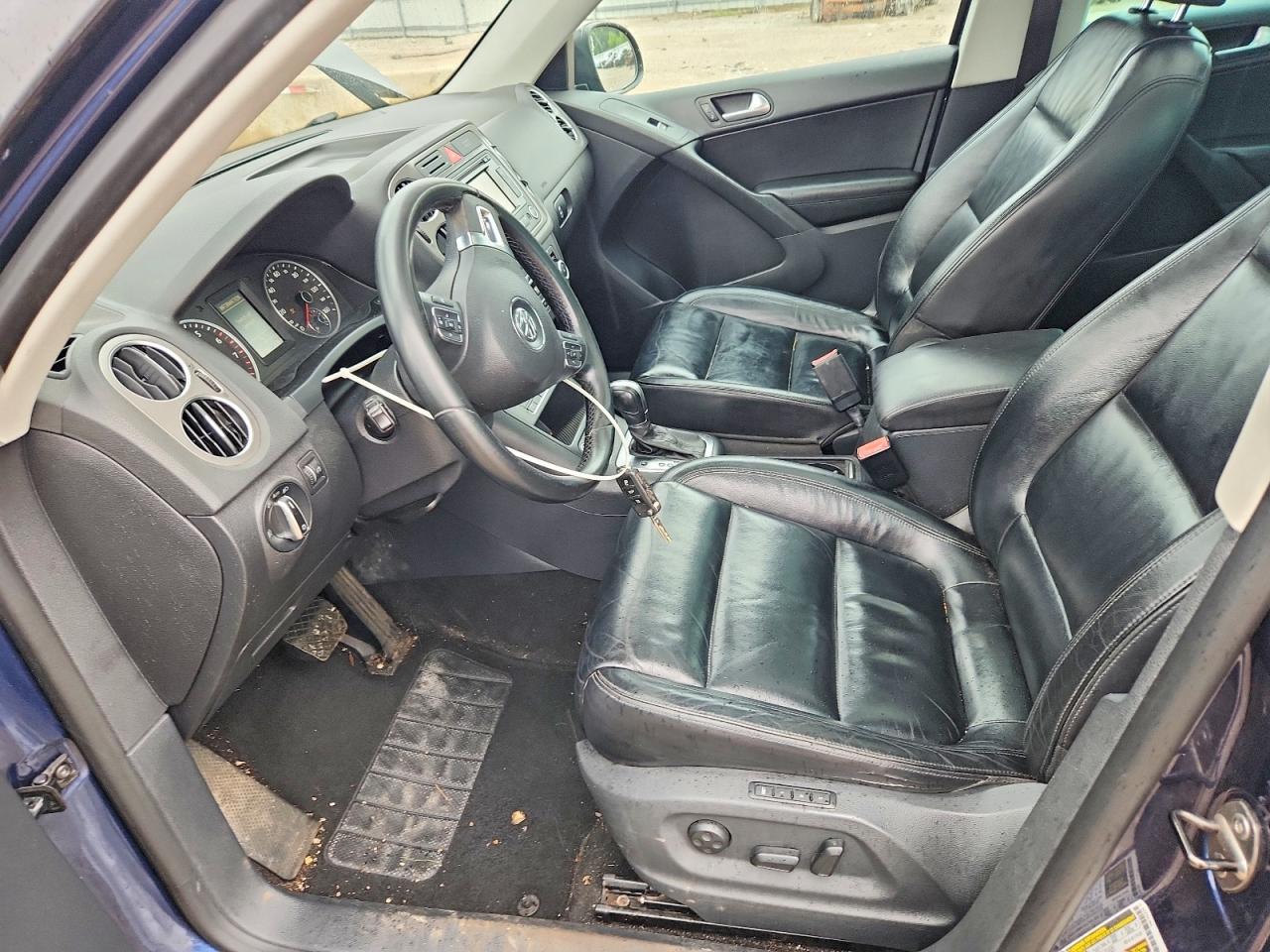 2011 Volkswagen Tiguan S Black vin: WVGBV7AX3BW534426