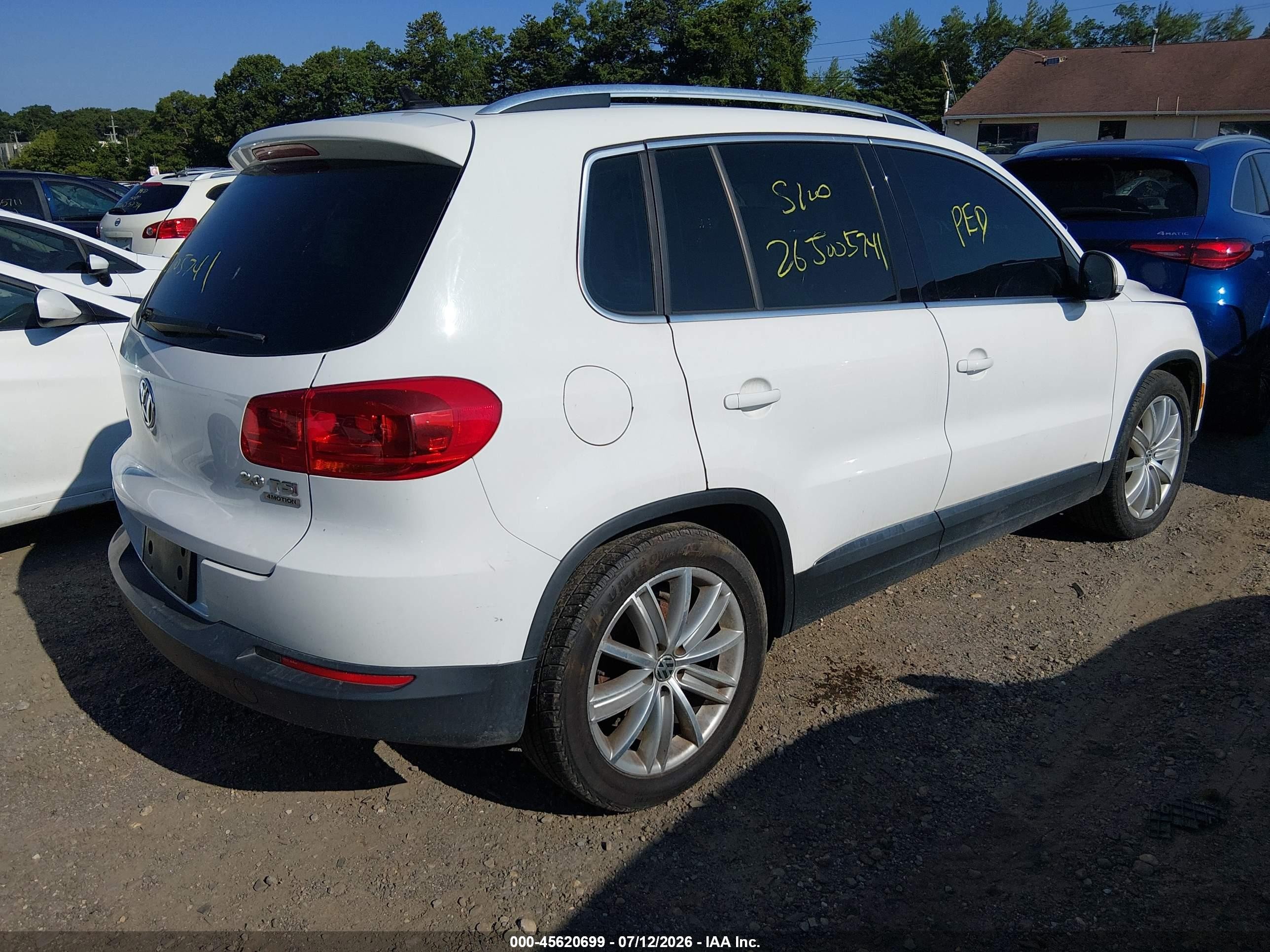 2012 Volkswagen Tiguan Se White vin: WVGBV7AX3CW509110