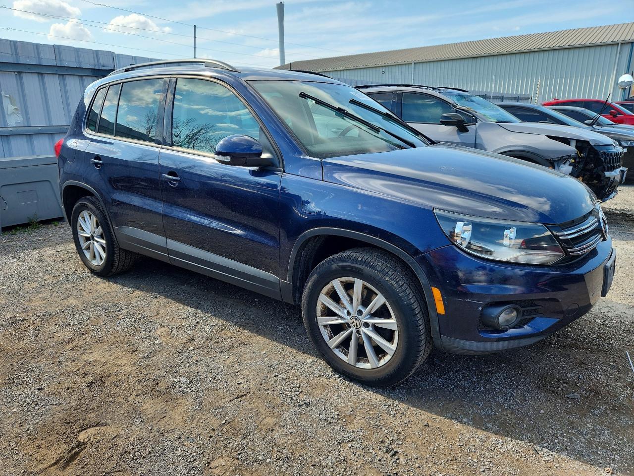 2012 Volkswagen Tiguan S Blue vin: WVGBV7AX3CW562860