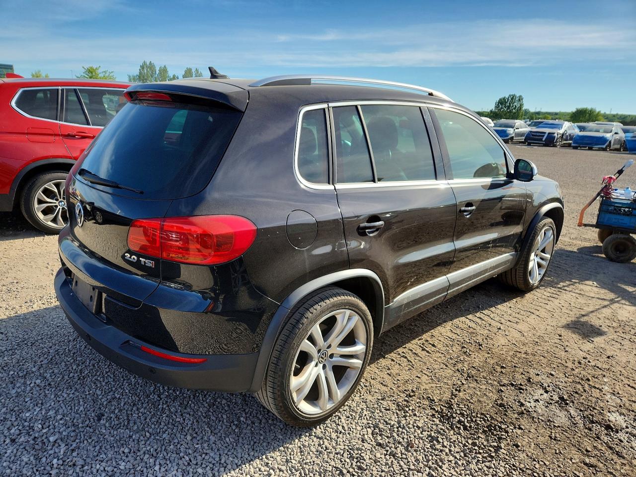 2012 Volkswagen Tiguan Black vin: WVGBV7AX3CW583921