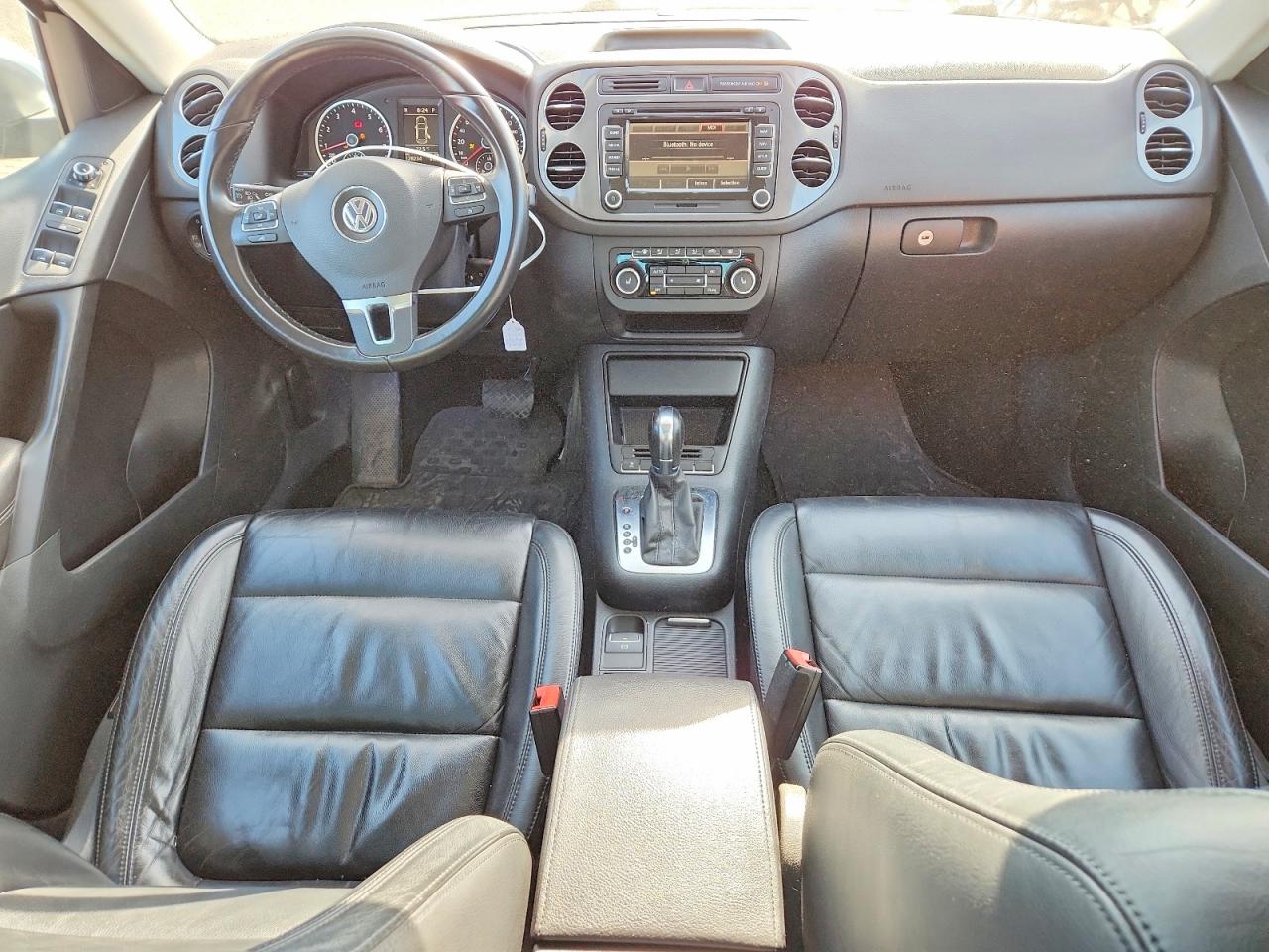 2012 Volkswagen Tiguan Black vin: WVGBV7AX3CW583921
