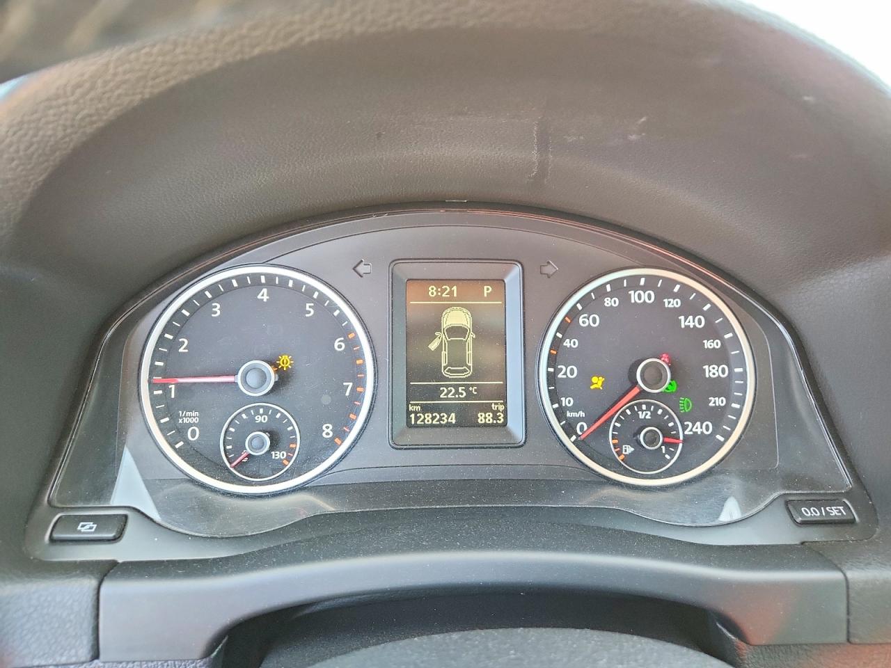2012 Volkswagen Tiguan Black vin: WVGBV7AX3CW583921