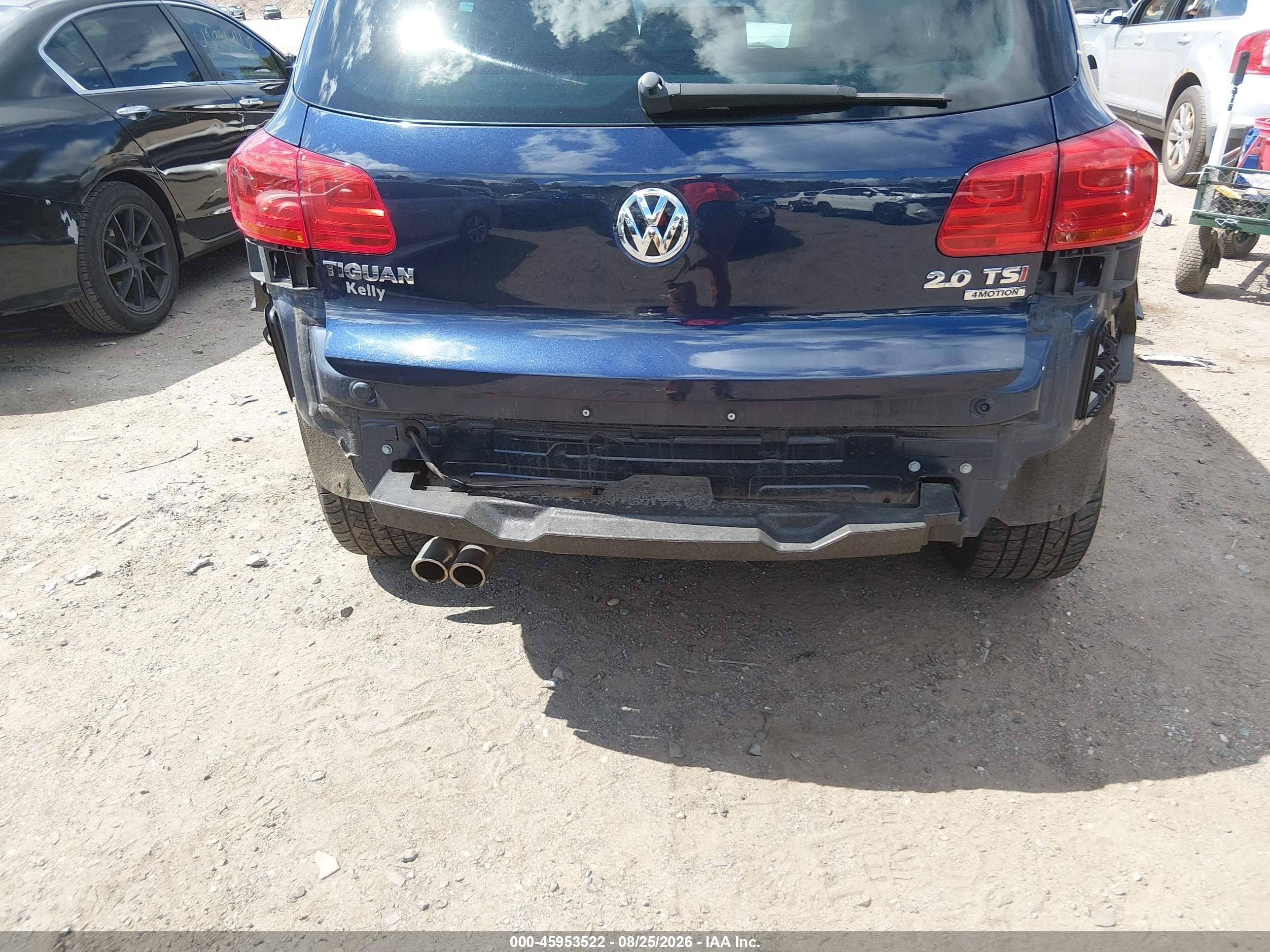 2015 Volkswagen Tiguan R-line Blue vin: WVGBV7AX3FW074173