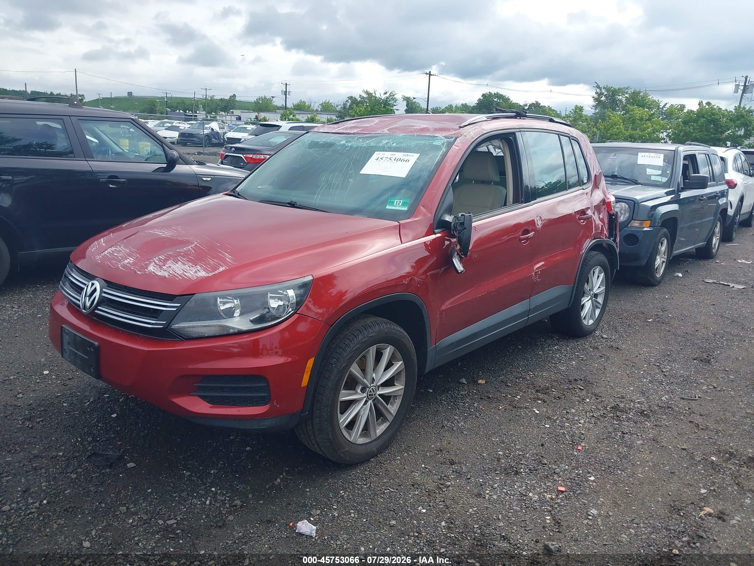 2015 Volkswagen Tiguan Se Red vin: WVGBV7AX3FW086355