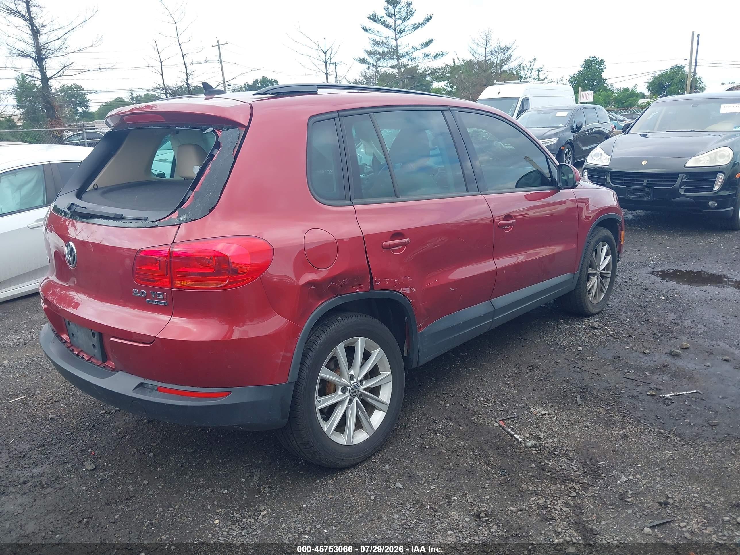 2015 Volkswagen Tiguan Se Red vin: WVGBV7AX3FW086355