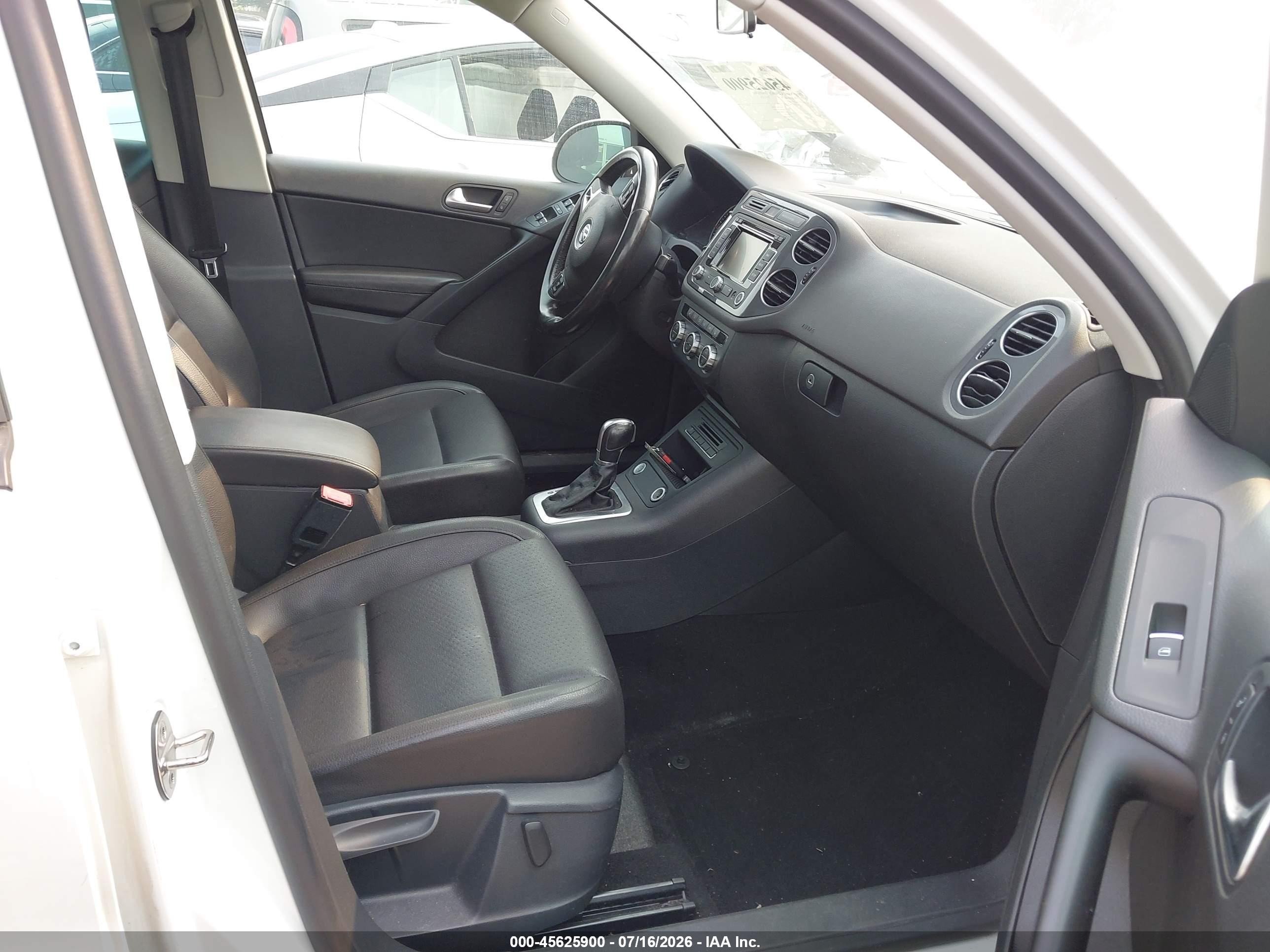 2015 Volkswagen Tiguan Sel White vin: WVGBV7AX3FW509788