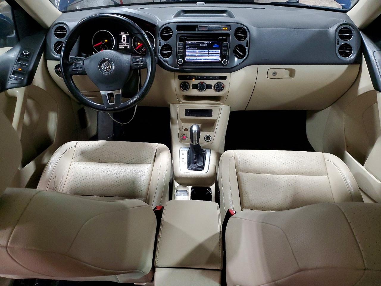 2015 Volkswagen Tiguan S Blue vin: WVGBV7AX3FW553533