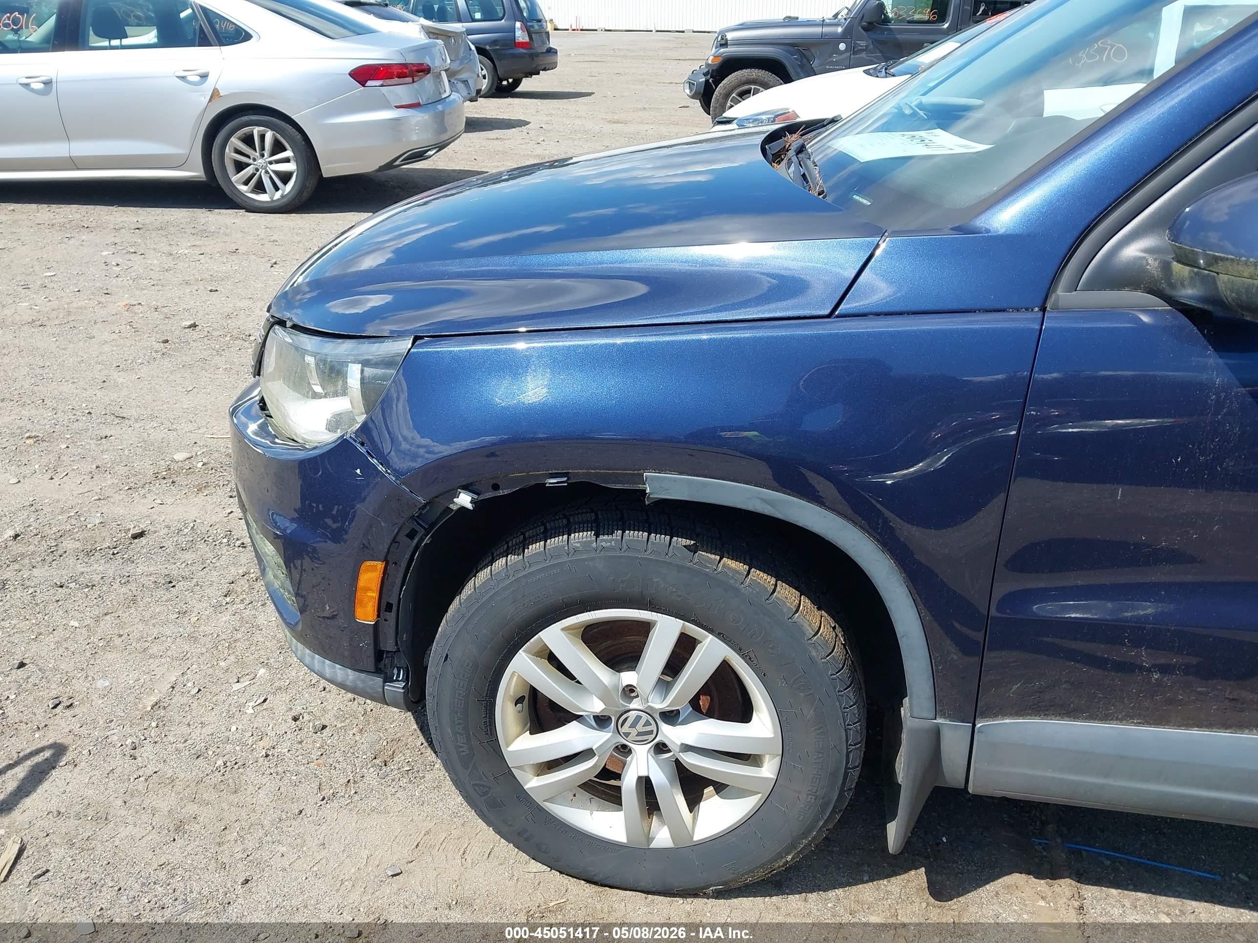 2015 Volkswagen Tiguan S Black vin: WVGBV7AX3FW574480
