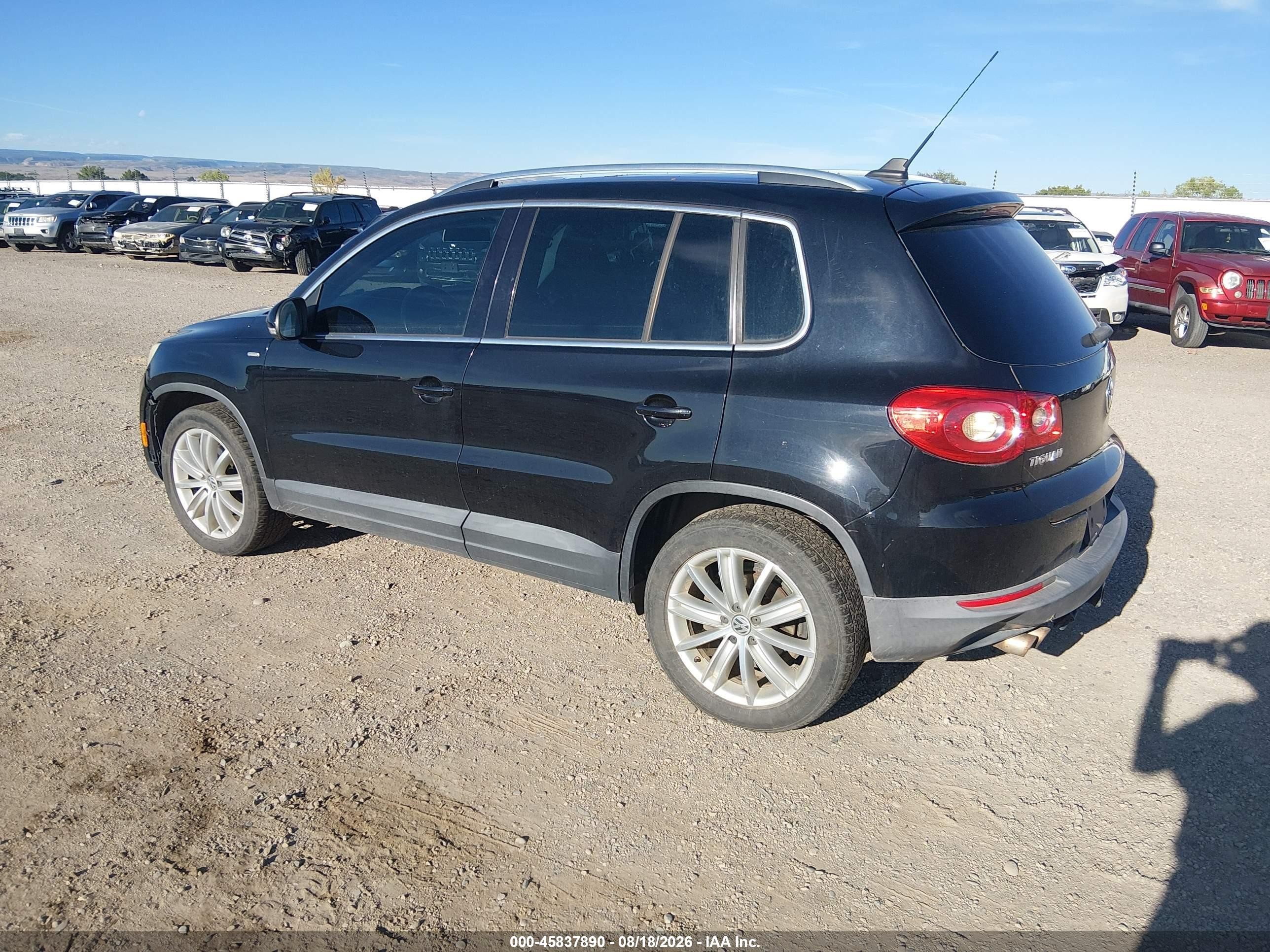 2010 Volkswagen Tiguan Se/sel Black vin: WVGBV7AX4AW527824