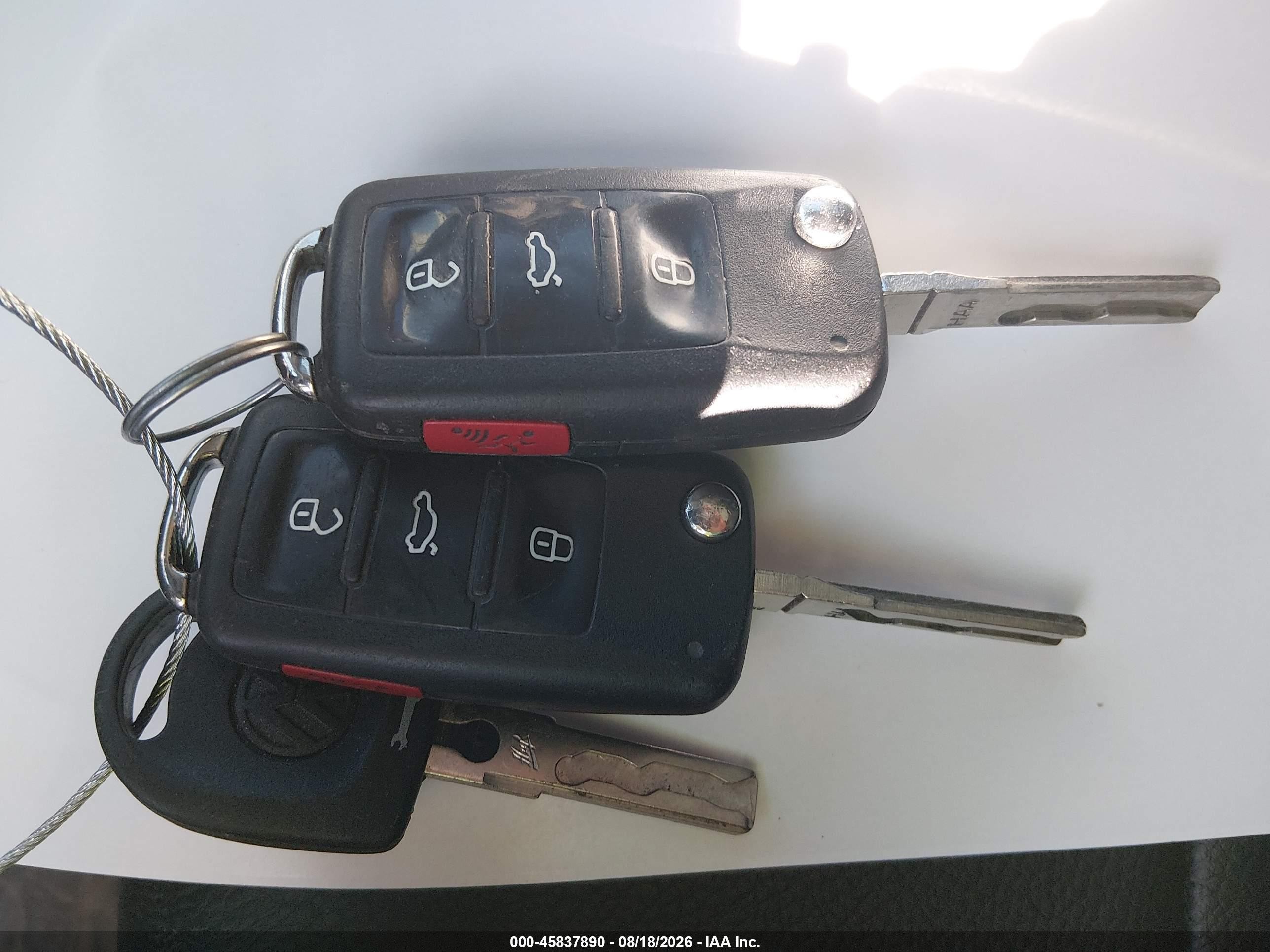 2010 Volkswagen Tiguan Se/sel Black vin: WVGBV7AX4AW527824