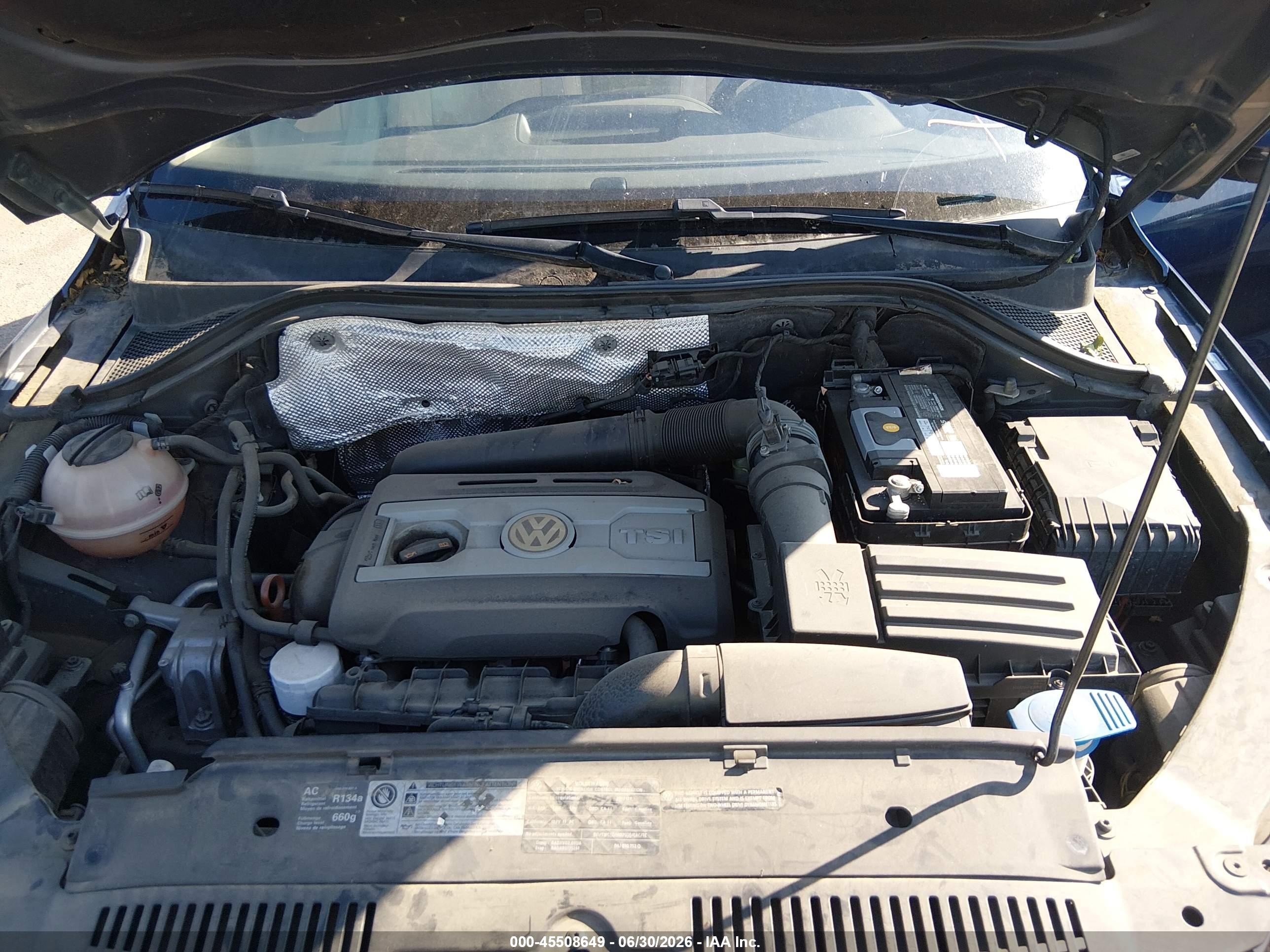 2011 Volkswagen Tiguan Se Blue vin: WVGBV7AX4BW000237