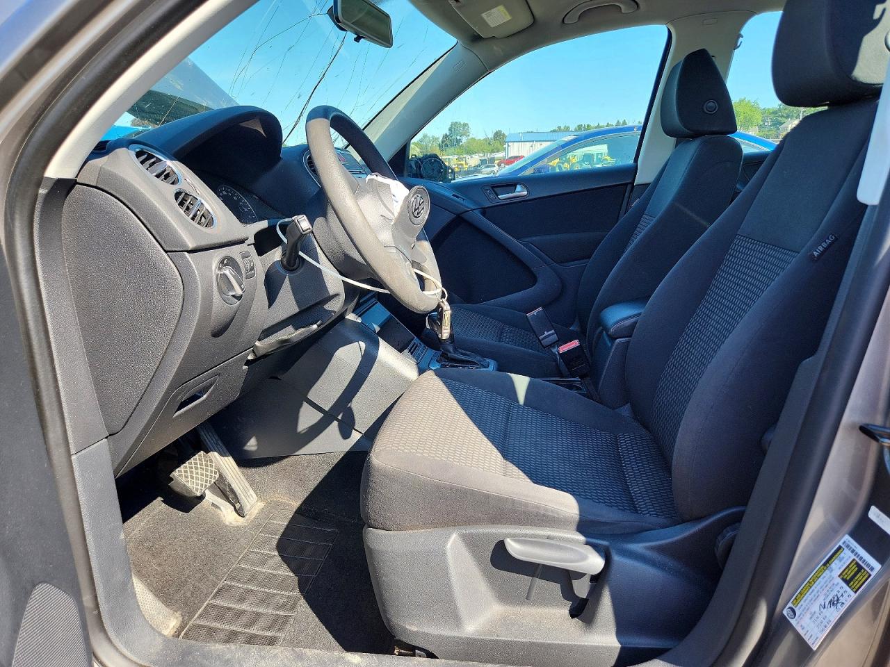 2011 Volkswagen Tiguan S Gray vin: WVGBV7AX4BW506523