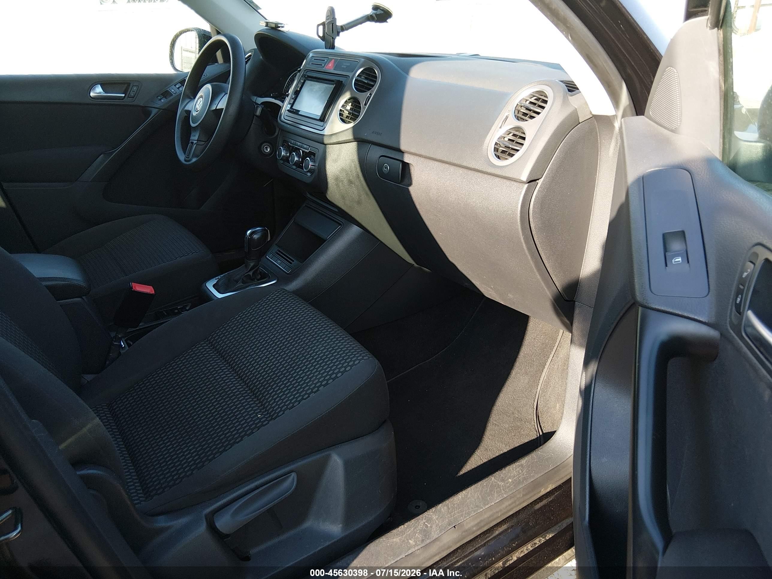 2011 Volkswagen Tiguan S Black vin: WVGBV7AX4BW519949