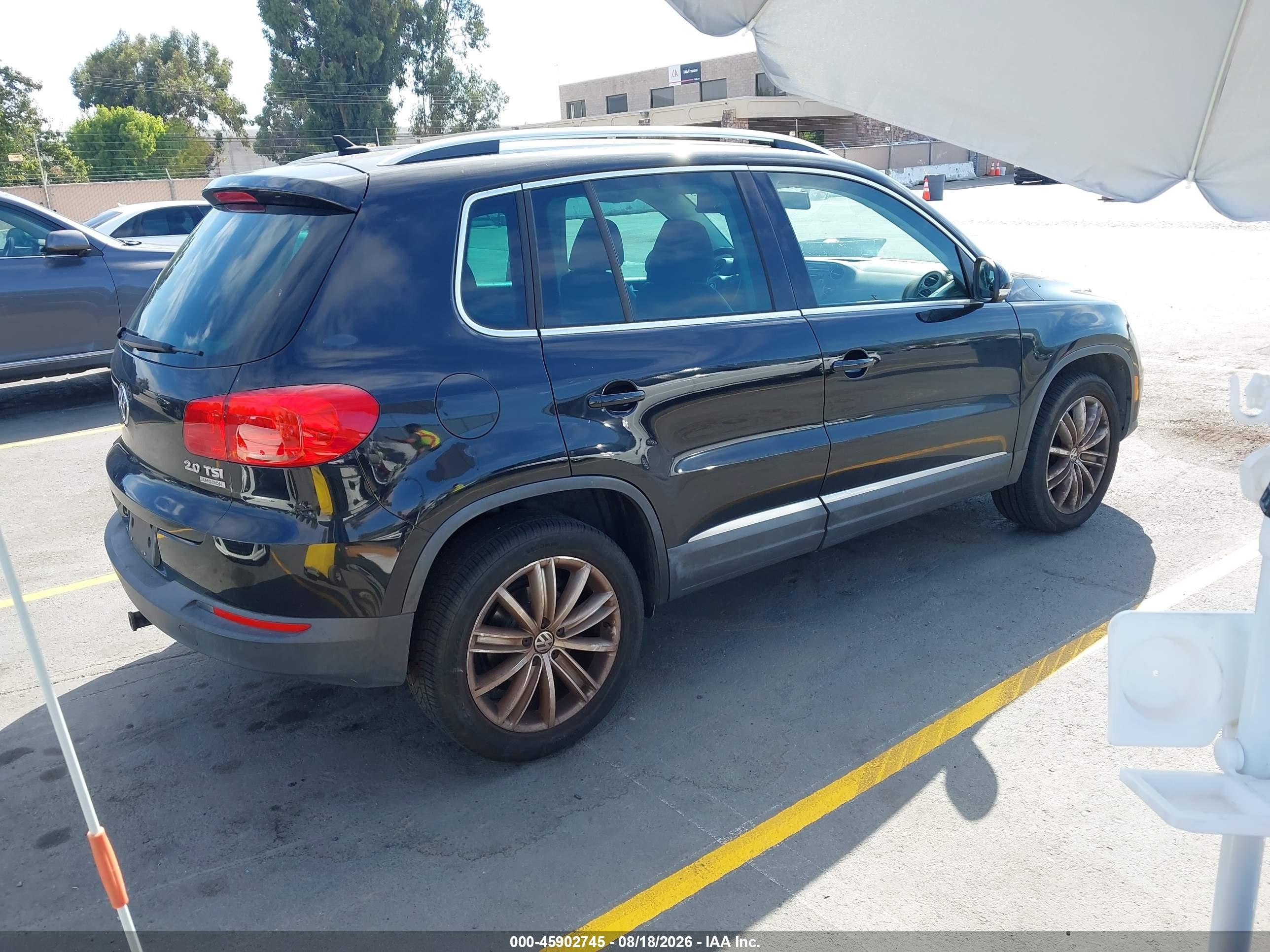 2012 Volkswagen Tiguan Se Black vin: WVGBV7AX4CW559546