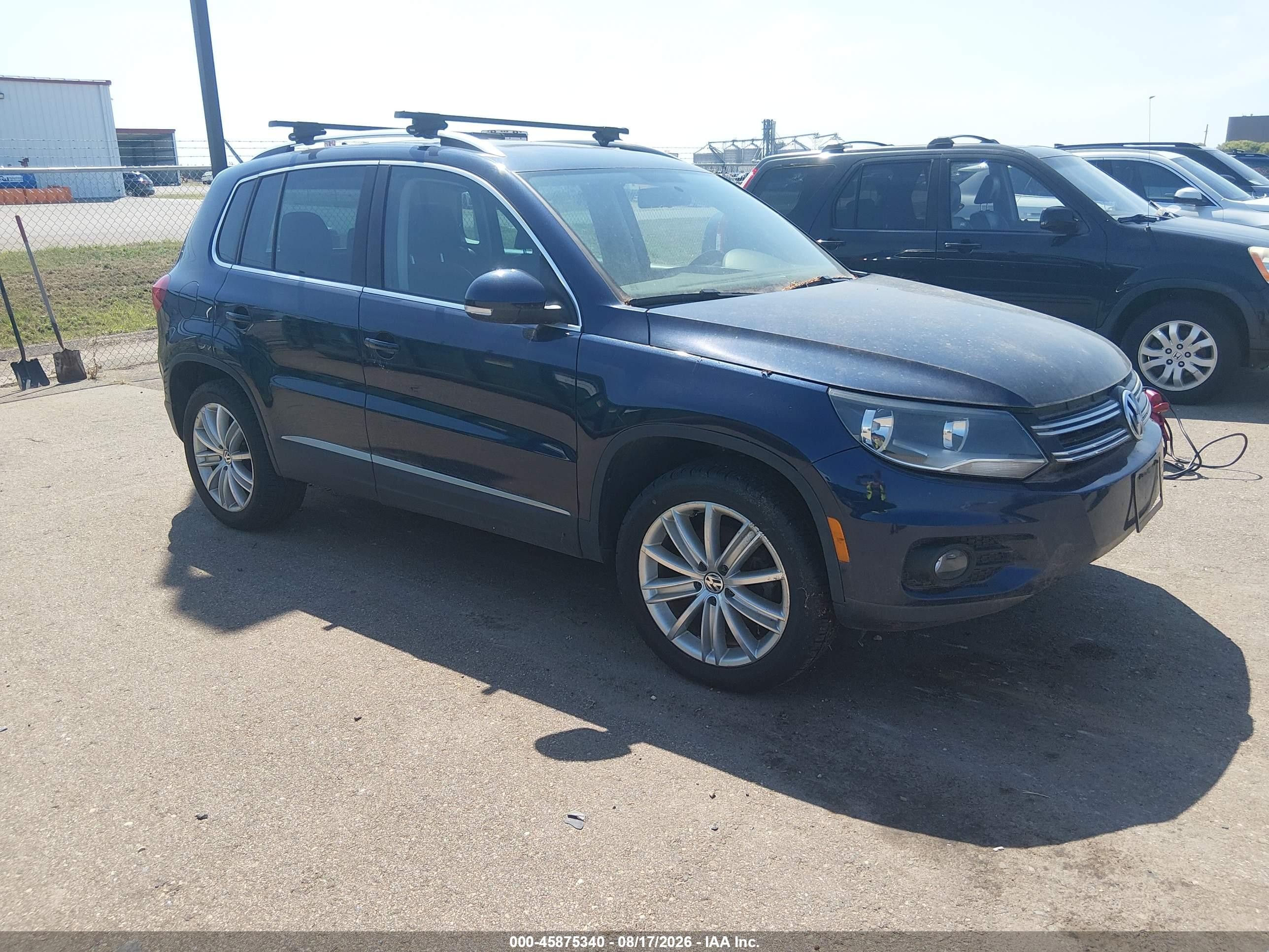 2012 Volkswagen Tiguan Se Blue vin: WVGBV7AX4CW594247