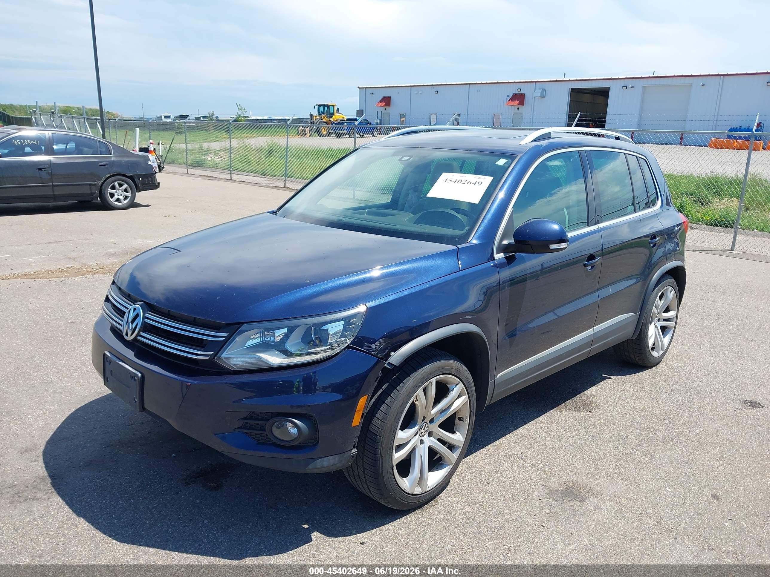 2012 Volkswagen Tiguan Sel Blue vin: WVGBV7AX4CW609443