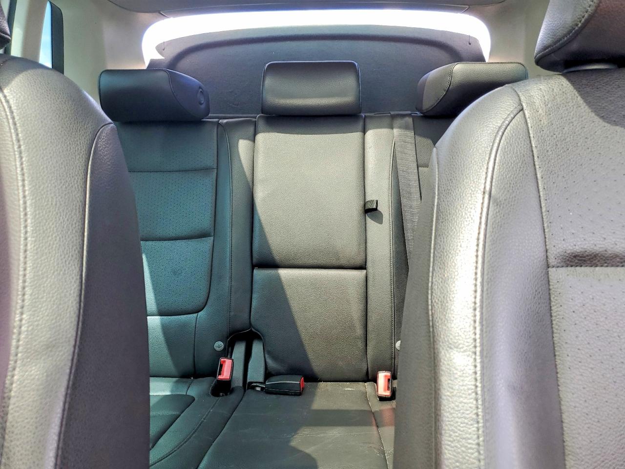 2013 Volkswagen Tiguan S Silver vin: WVGBV7AX4DW546913