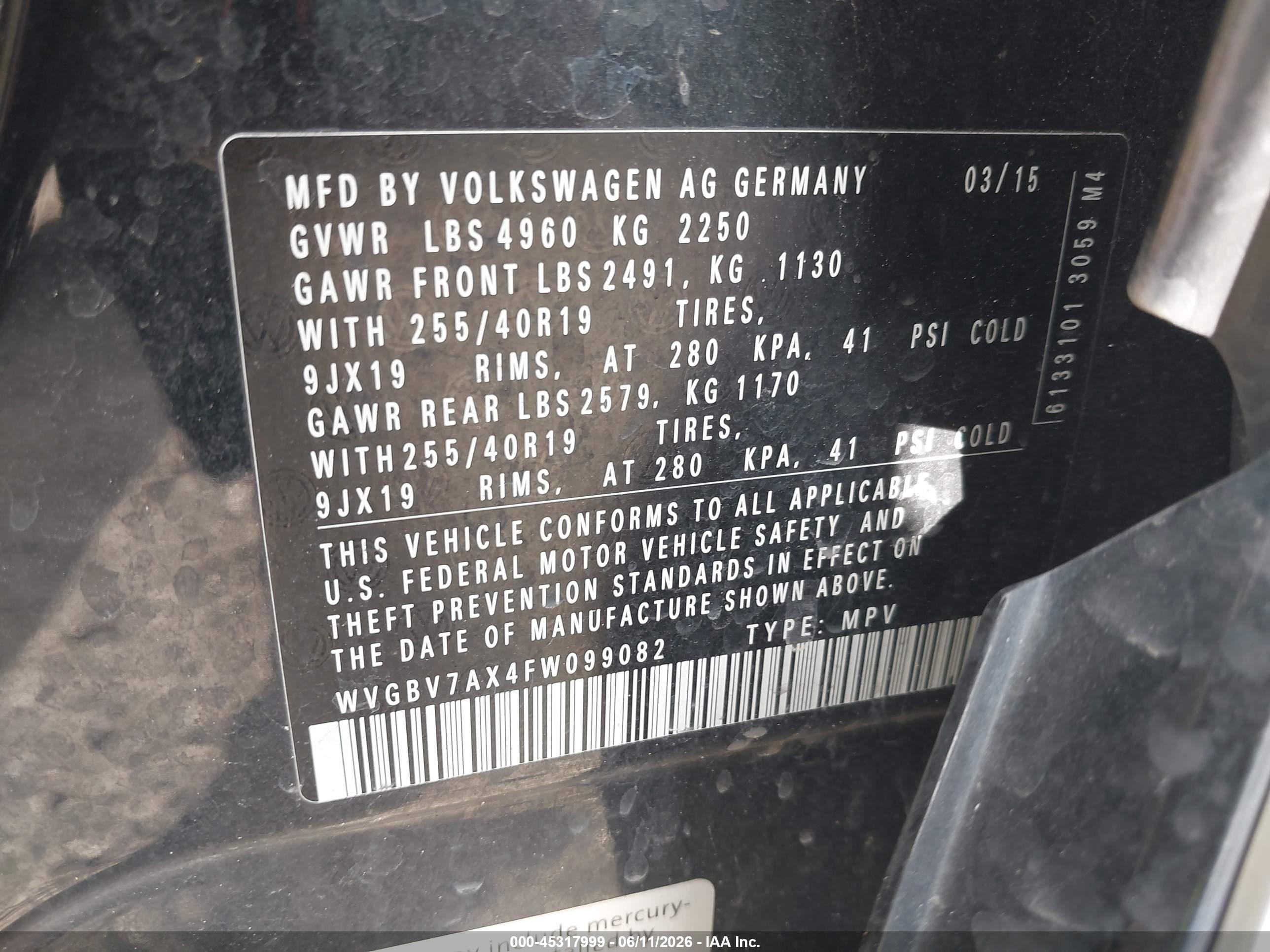 2015 Volkswagen Tiguan R-line Black vin: WVGBV7AX4FW099082