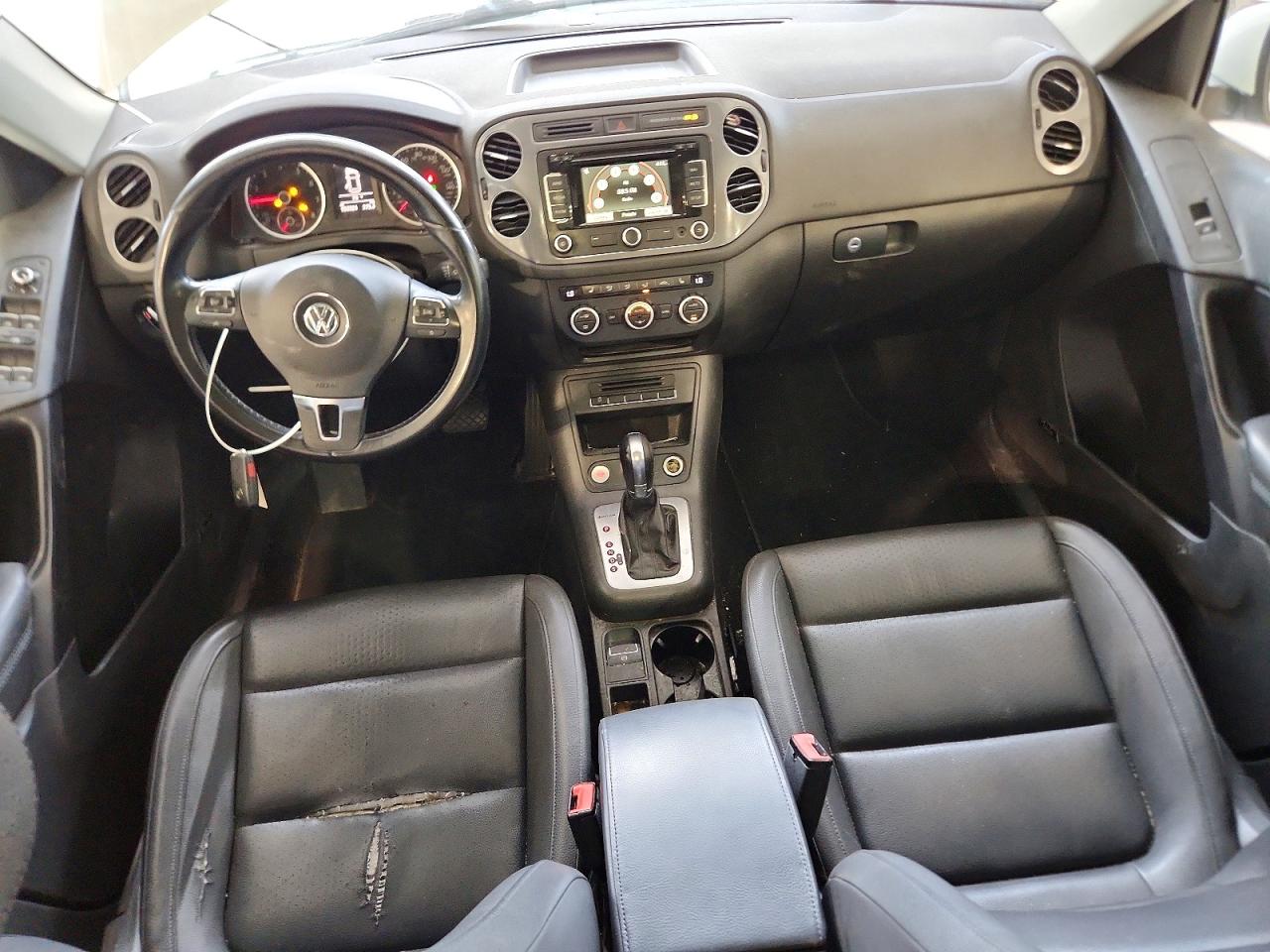 2015 Volkswagen Tiguan S White vin: WVGBV7AX4FW502364
