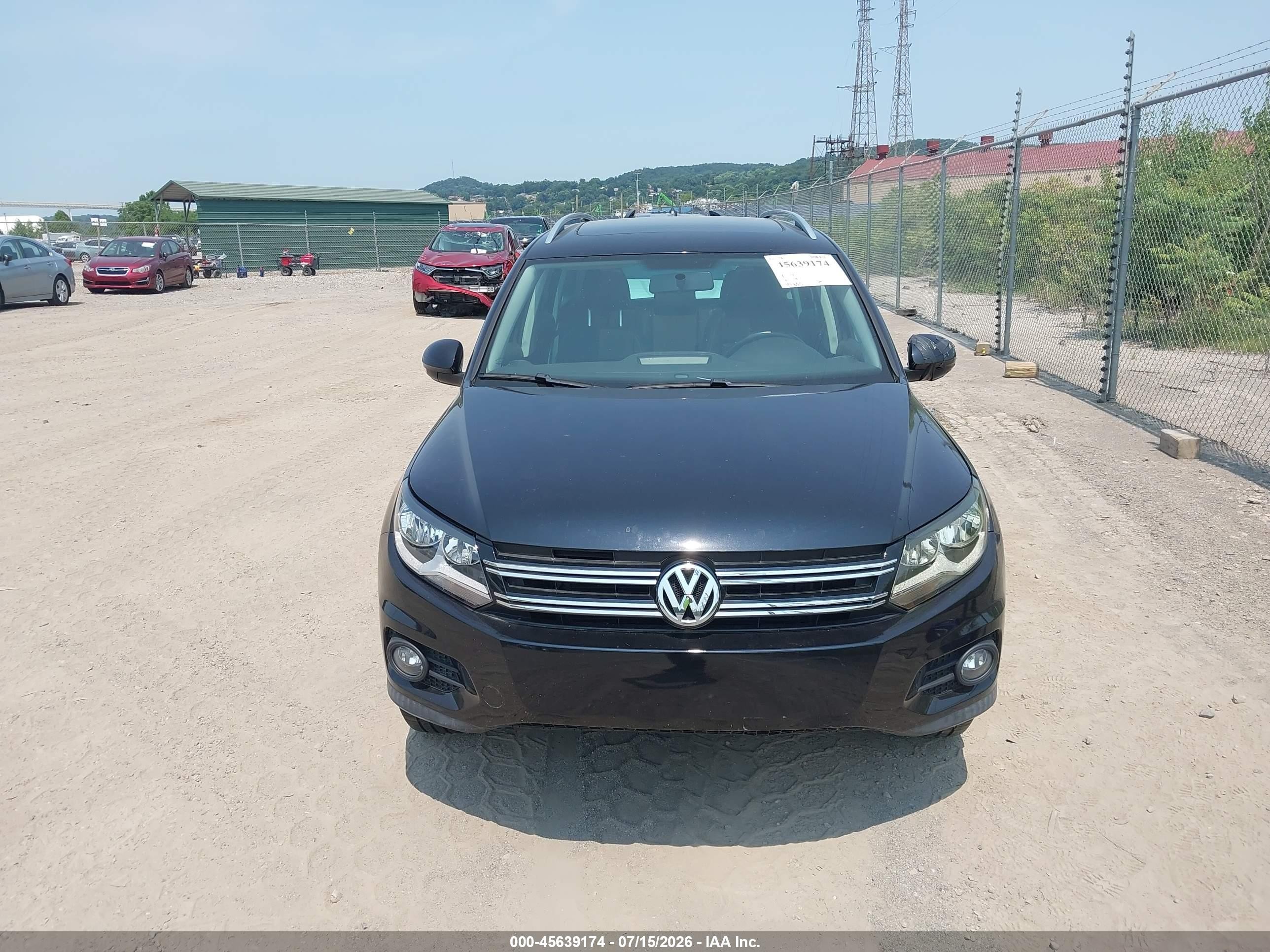 2015 Volkswagen Tiguan Sel Черный vin: WVGBV7AX4FW544985
