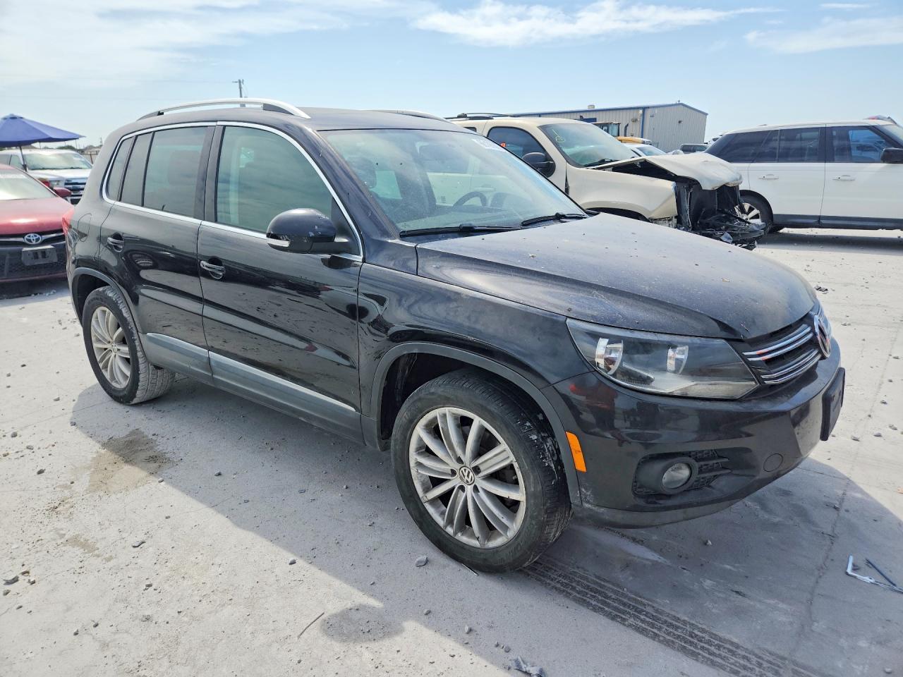2015 Volkswagen Tiguan S Black vin: WVGBV7AX4FW596200