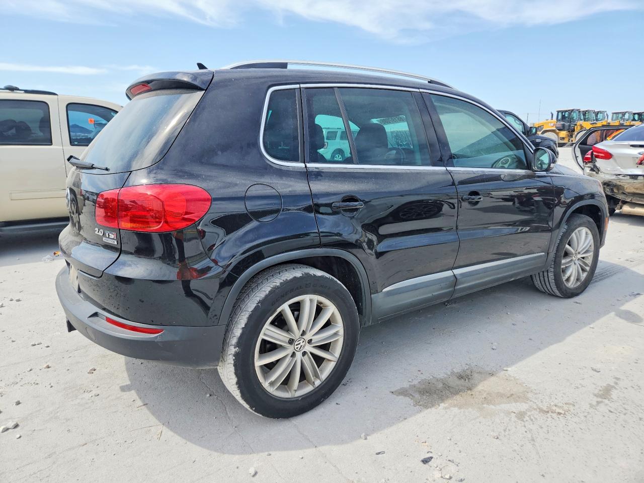 2015 Volkswagen Tiguan S Black vin: WVGBV7AX4FW596200