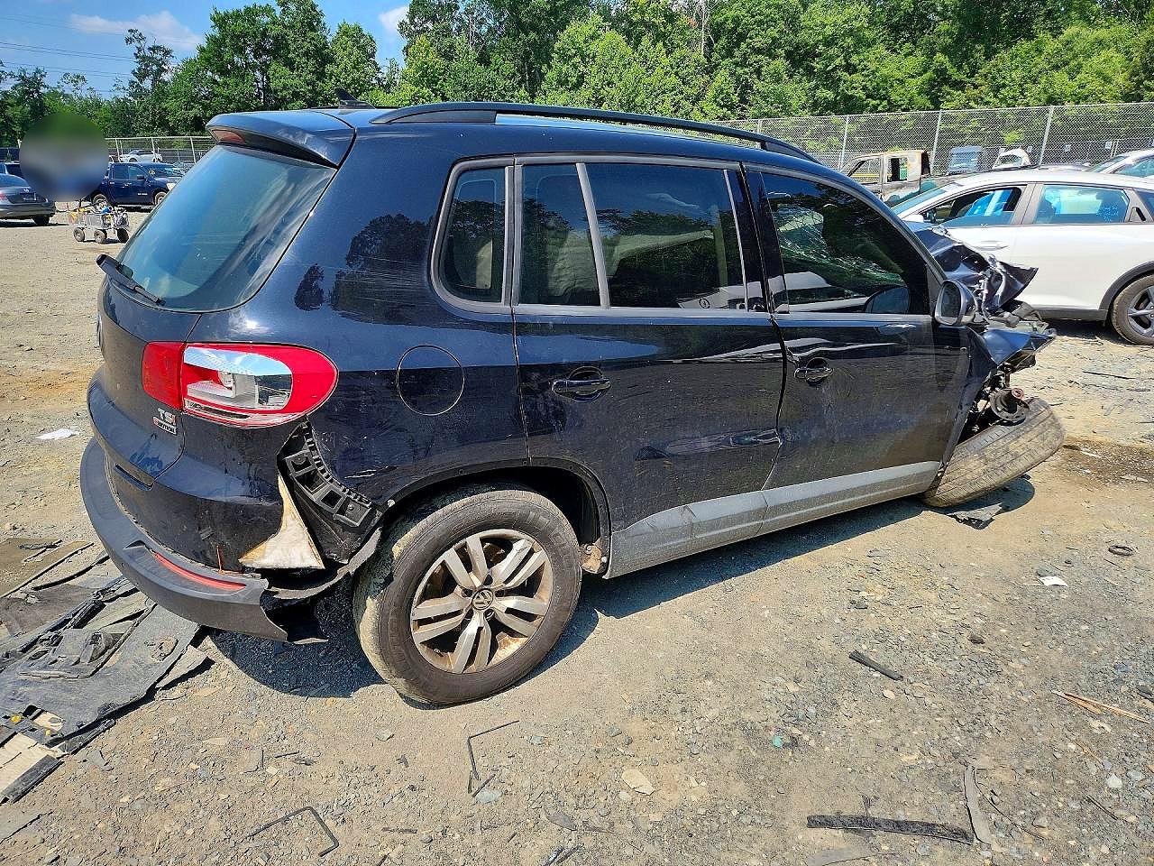 2017 Volkswagen Tiguan S Black vin: WVGBV7AX4HK021802