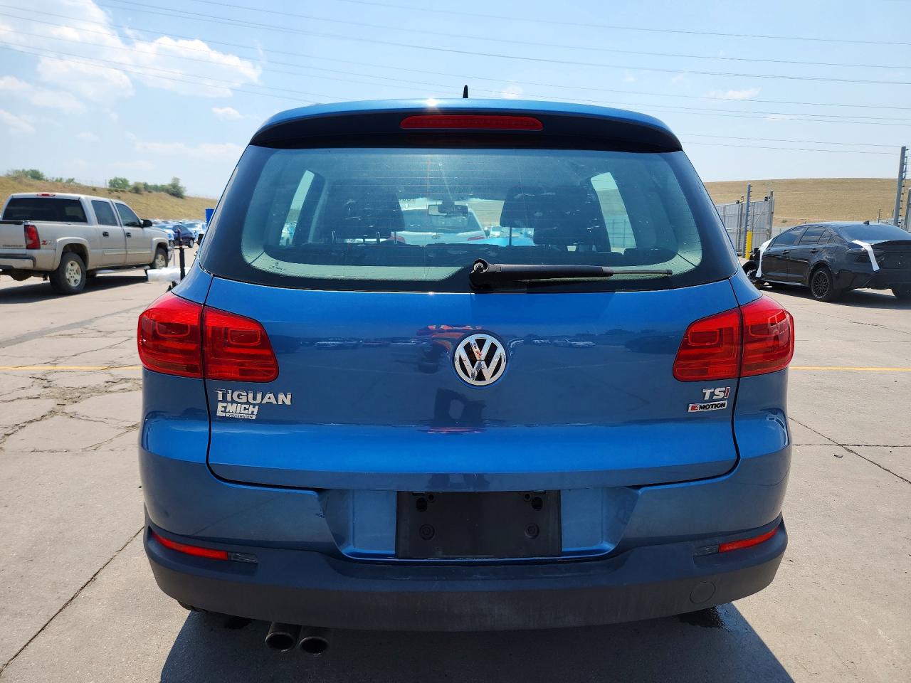 2017 Volkswagen Tiguan S Blue vin: WVGBV7AX4HW511097