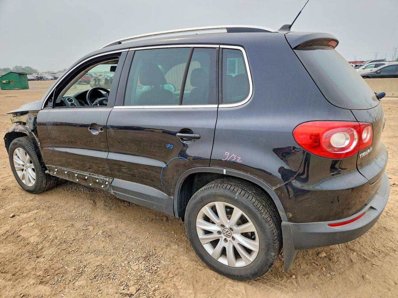 2010 Volkswagen Tiguan Se Black vin: WVGBV7AX5AW508523