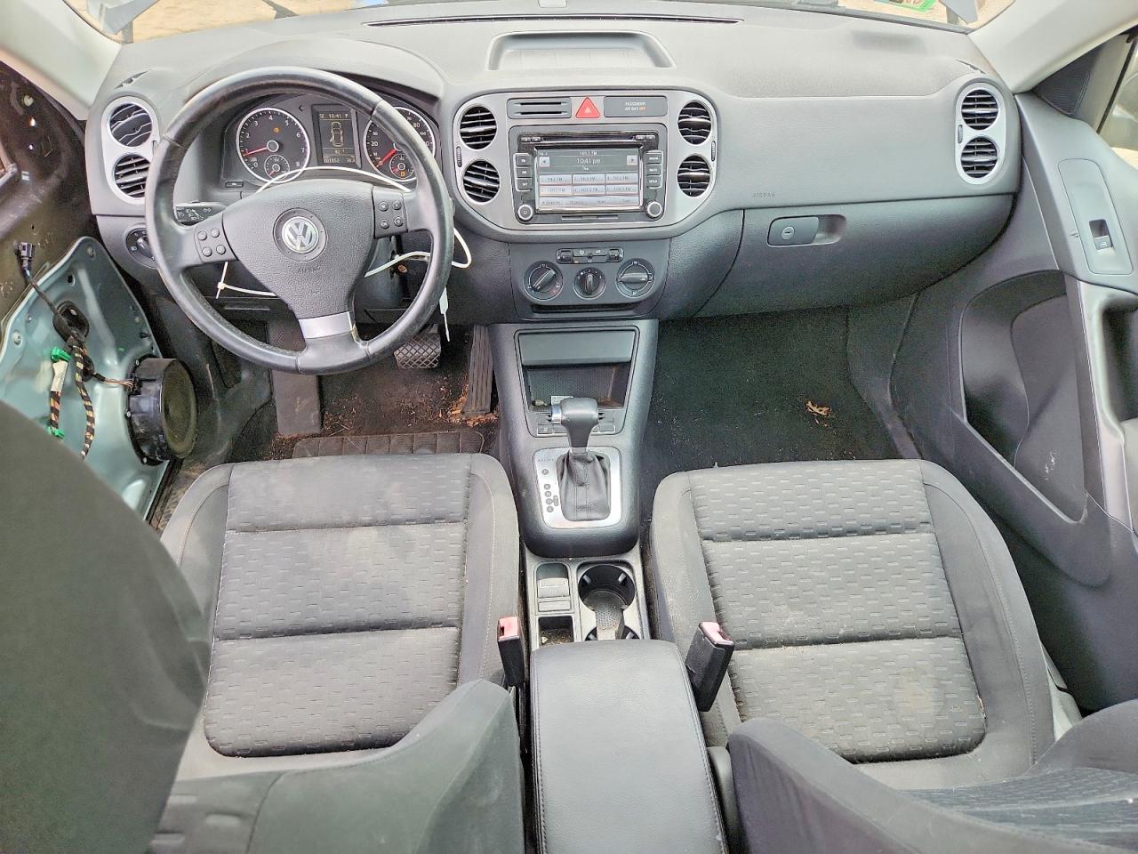 2010 Volkswagen Tiguan Se Black vin: WVGBV7AX5AW508523